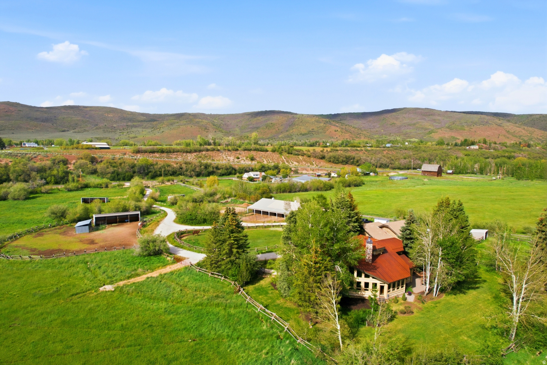 SOUTY SUMMIT - Residential
