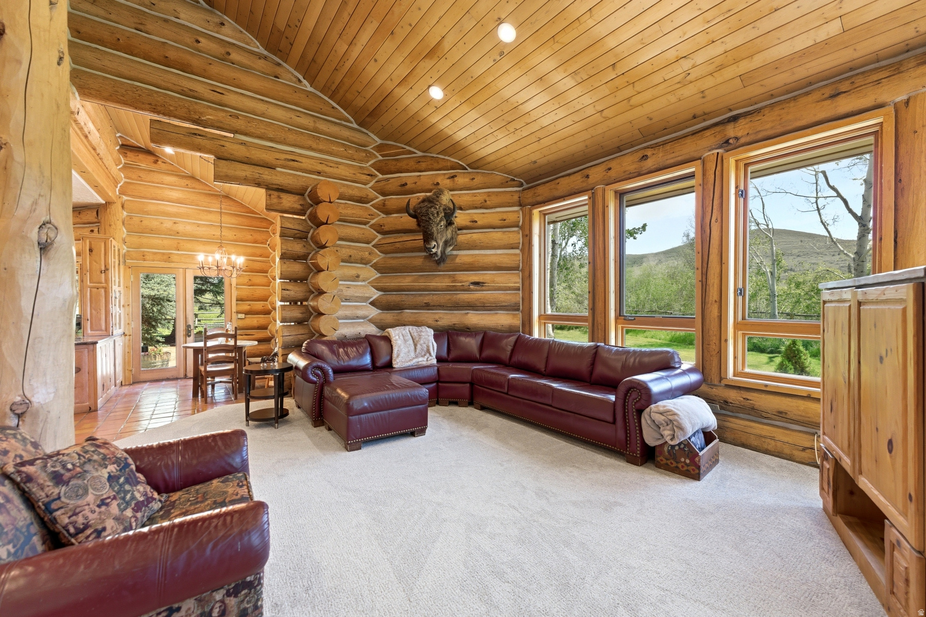 SOUTY SUMMIT - Residential