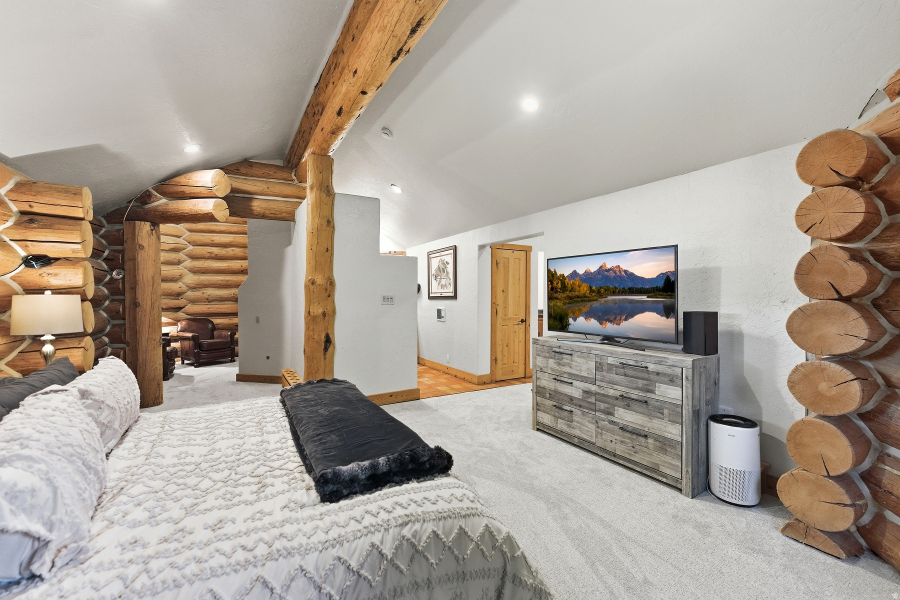 SOUTY SUMMIT - Residential