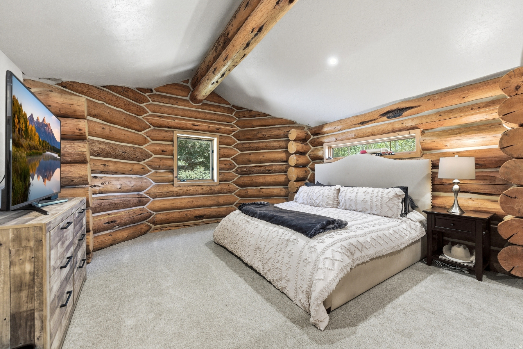 SOUTY SUMMIT - Residential