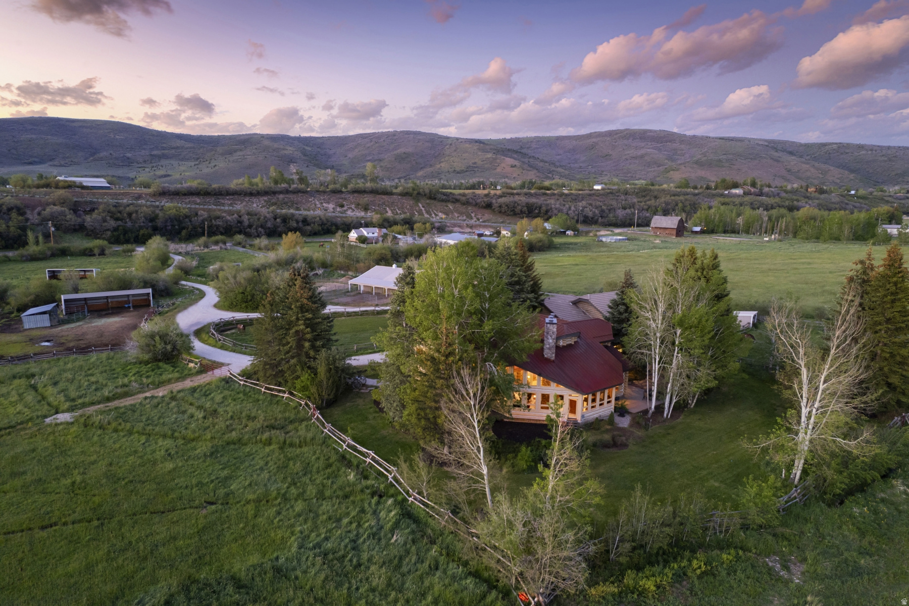 SOUTY SUMMIT - Residential