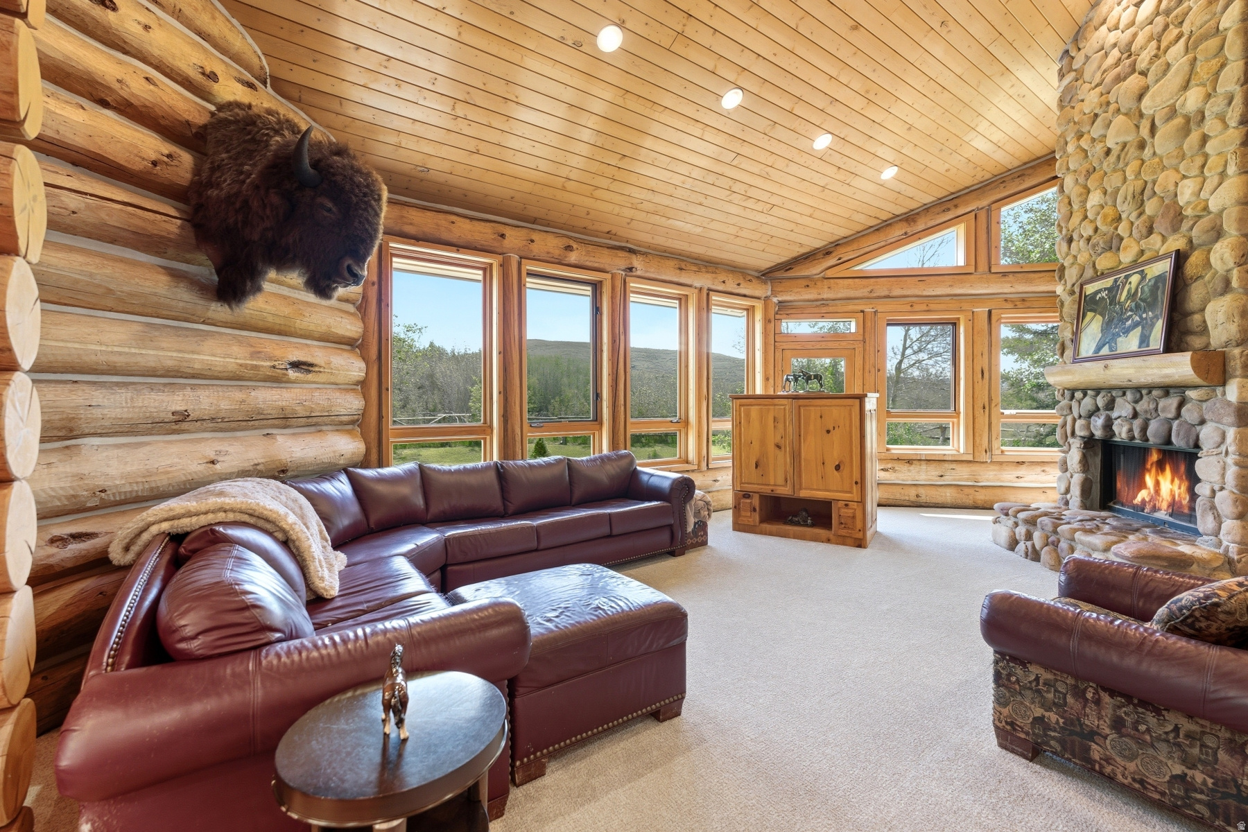 SOUTY SUMMIT - Residential