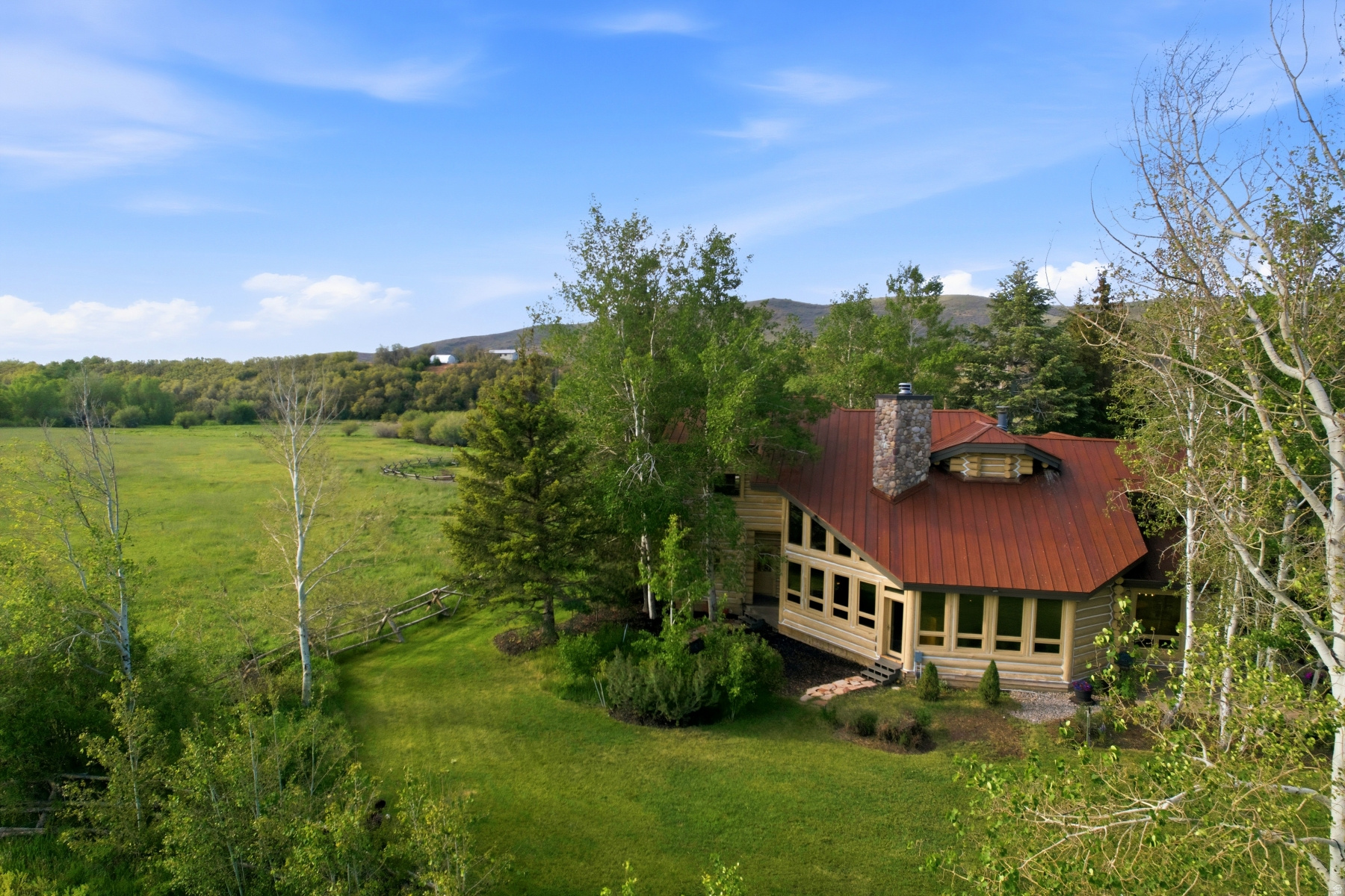 SOUTY SUMMIT - Residential