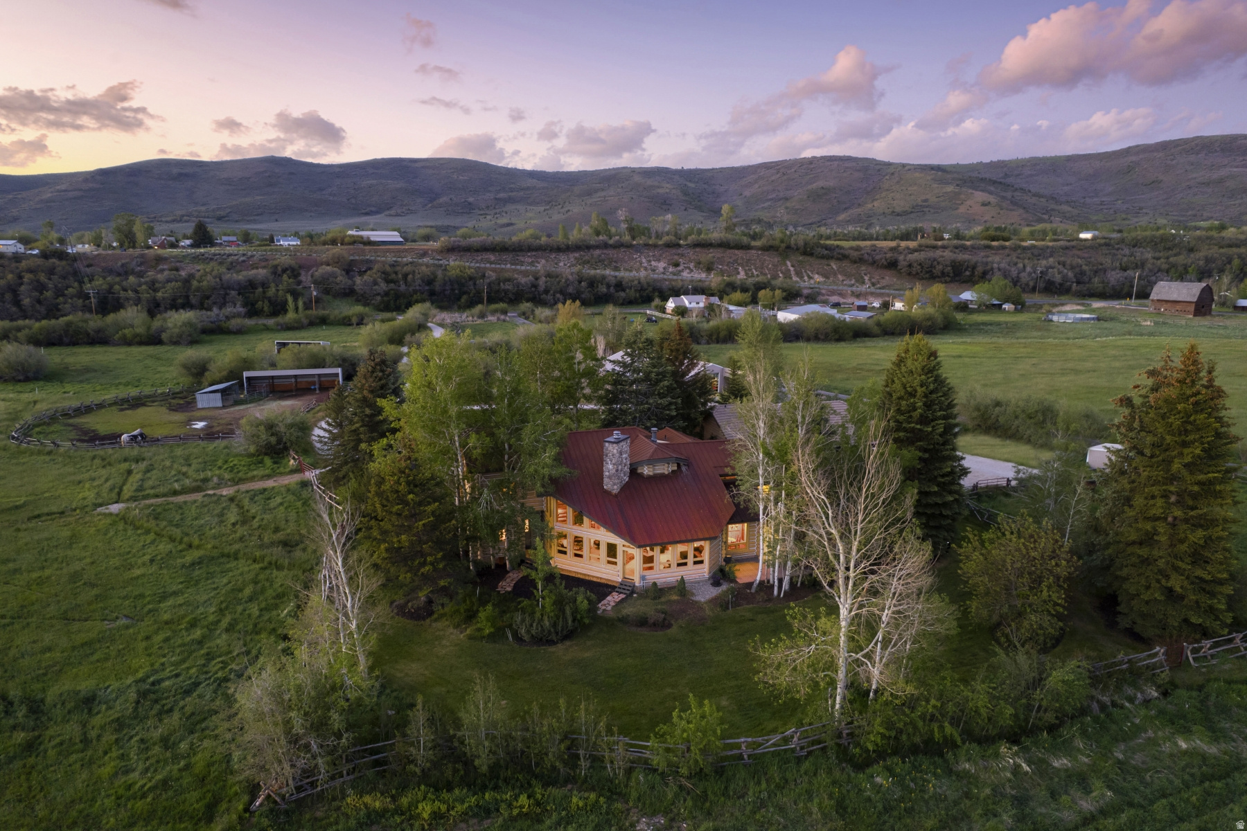 SOUTY SUMMIT - Residential