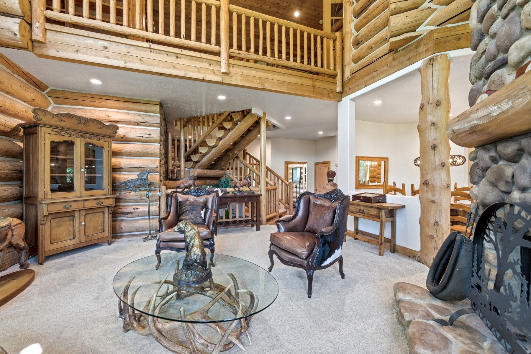 SOUTY SUMMIT - Residential