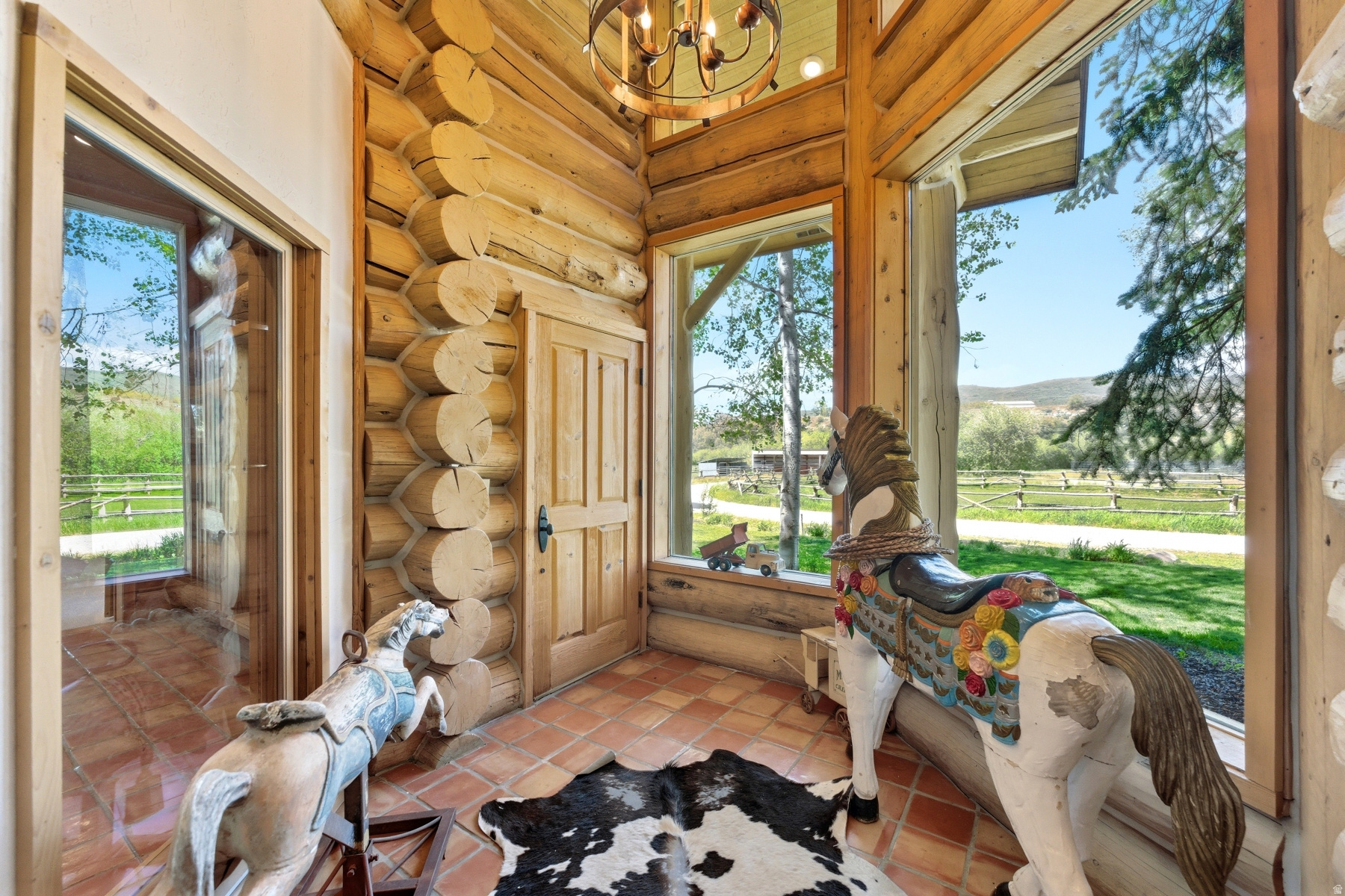 SOUTY SUMMIT - Residential