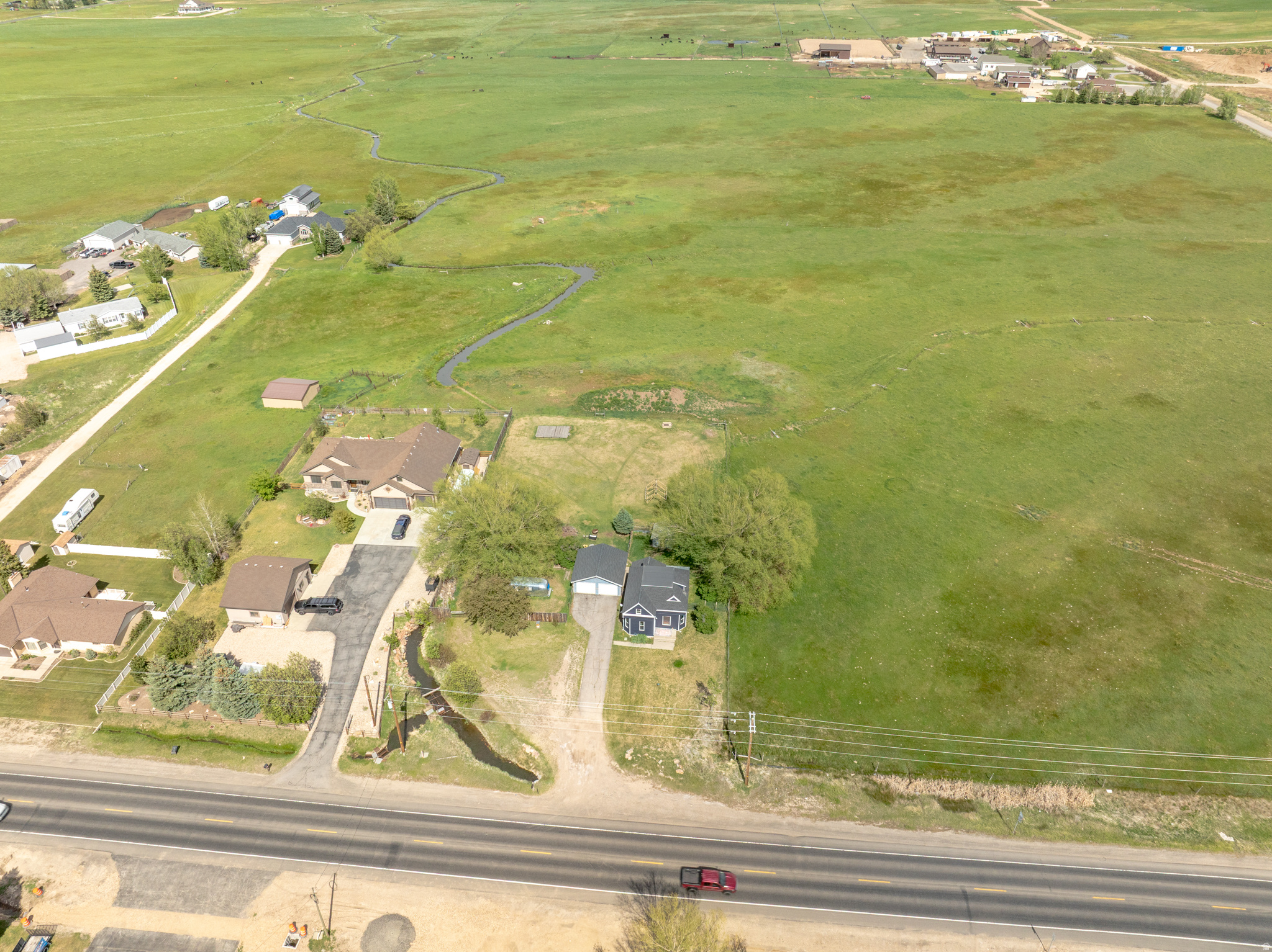 FRANCIS TOWN - Commercial Sale