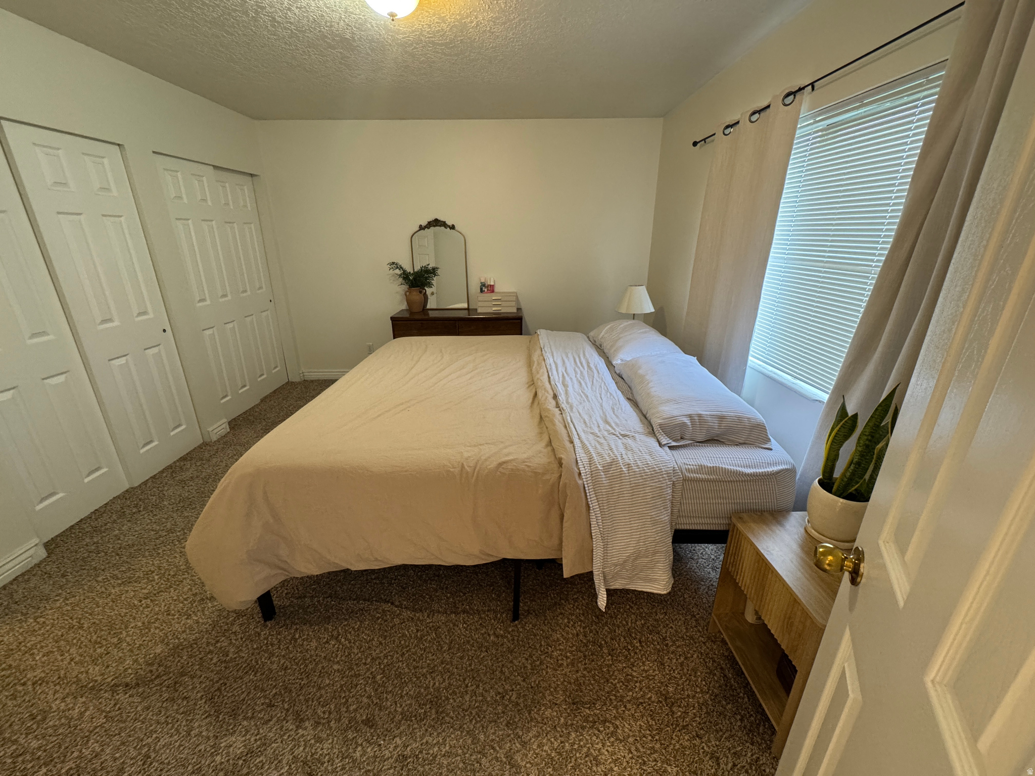 WESTLAKE VILLAGE - Residential