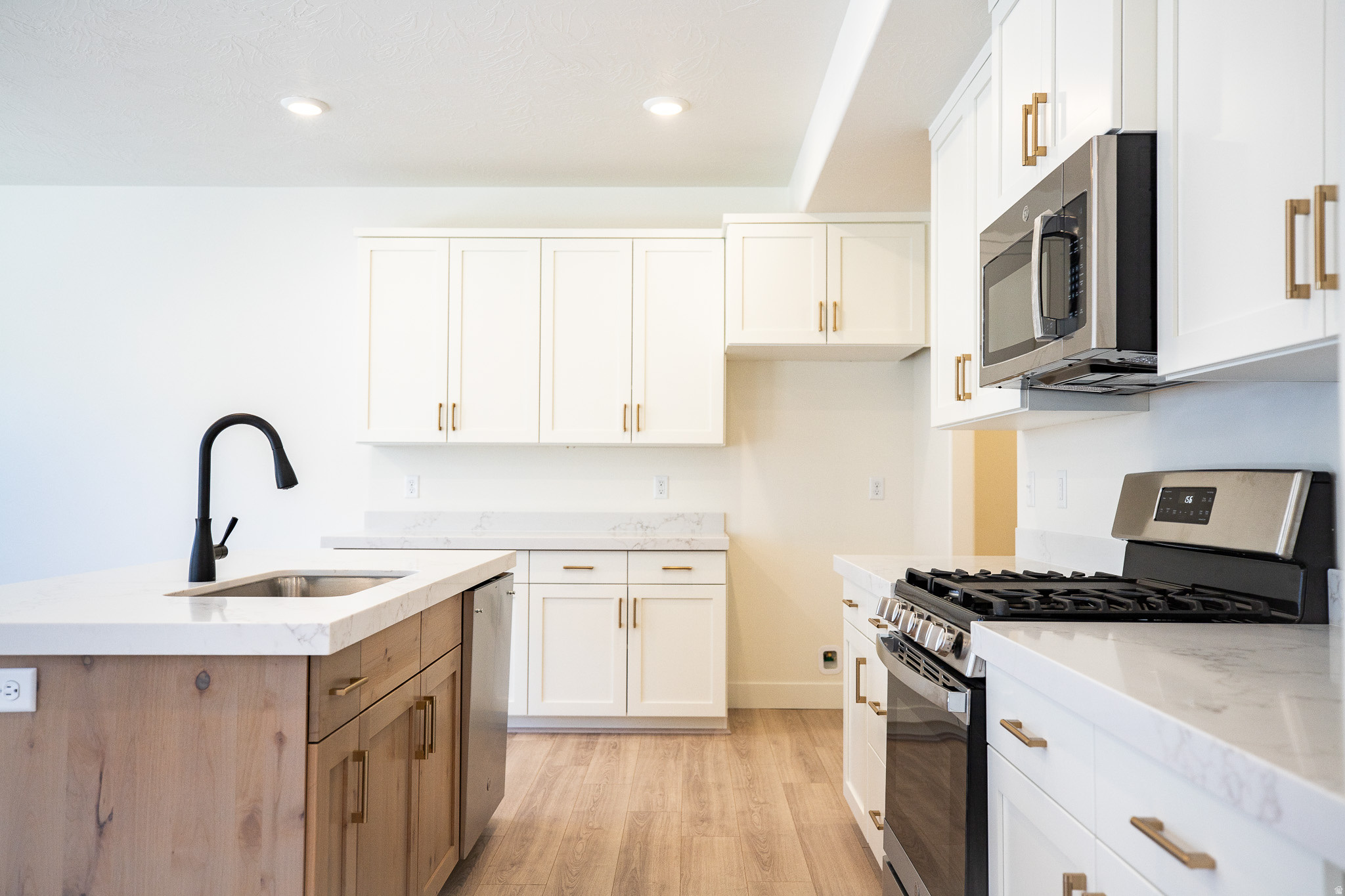 LOMOND HEIGHTS - Residential