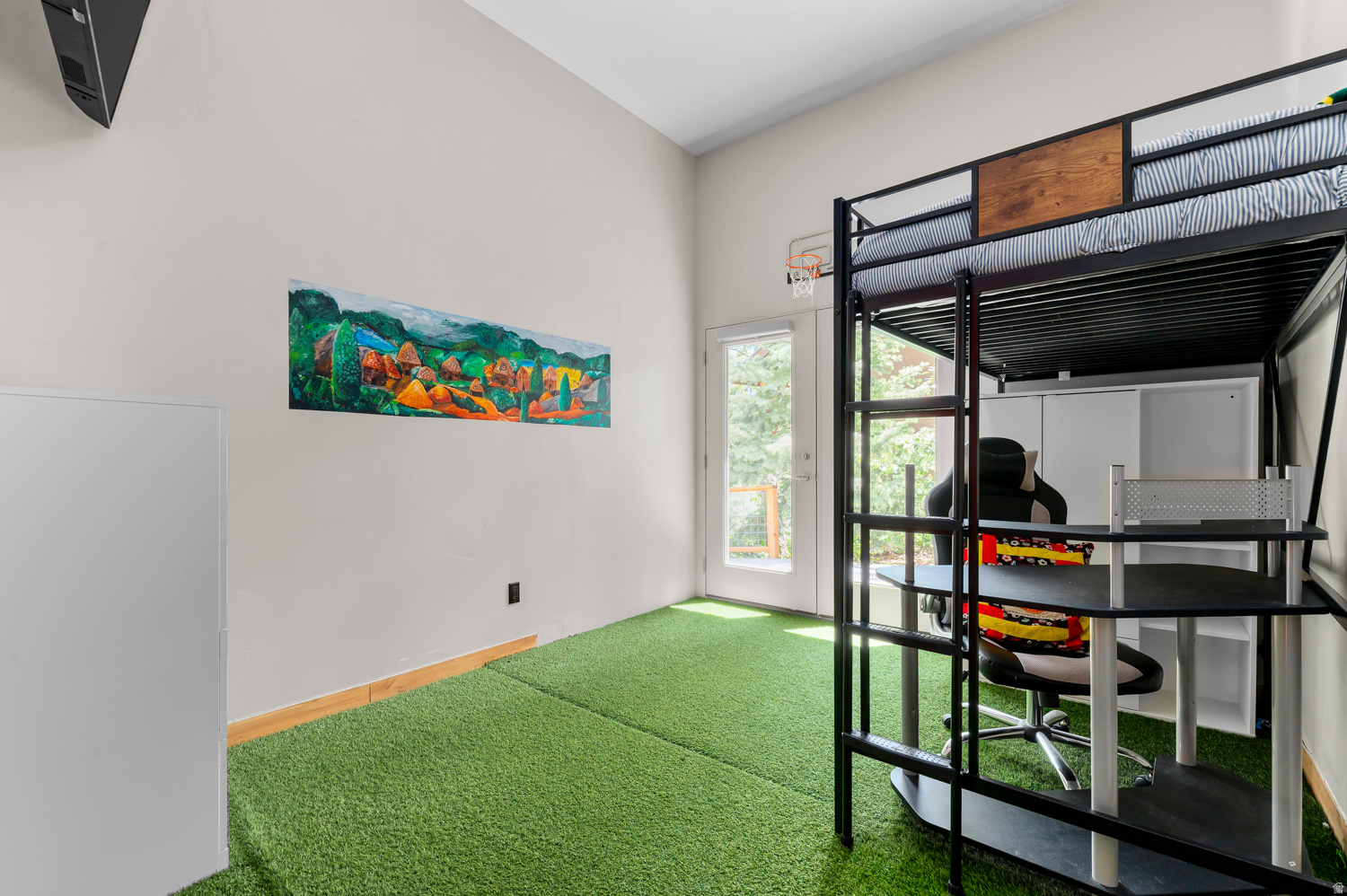 SUMMIT PARK - Residential