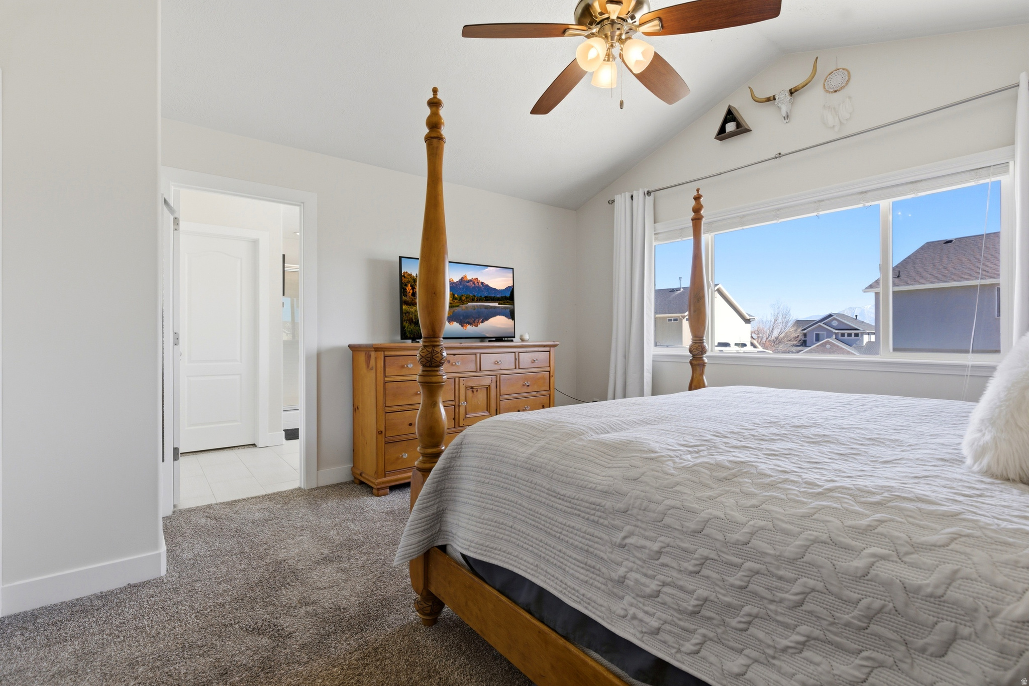 OAKS AT JORDAN HILLS - Residential