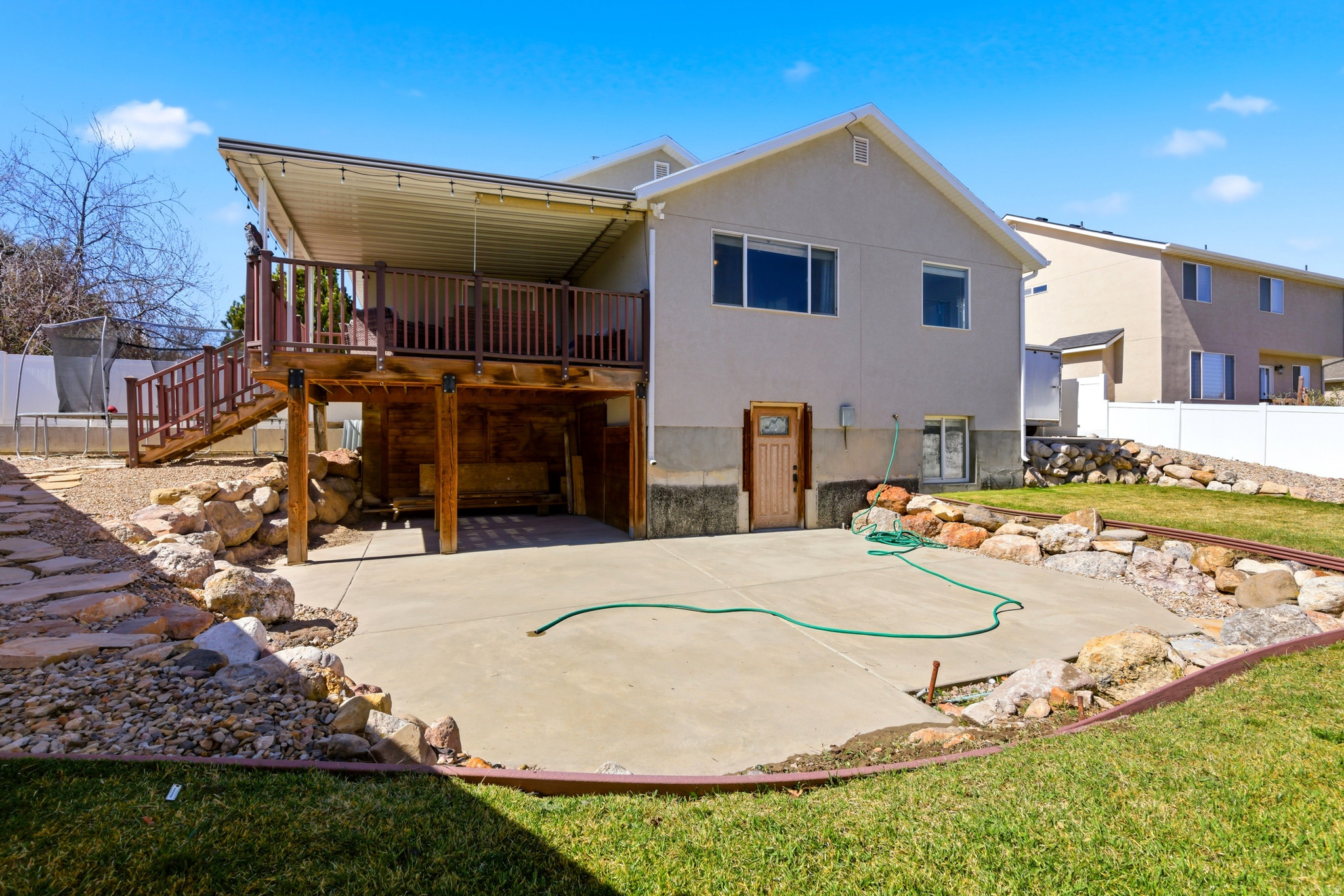 OAKS AT JORDAN HILLS - Residential