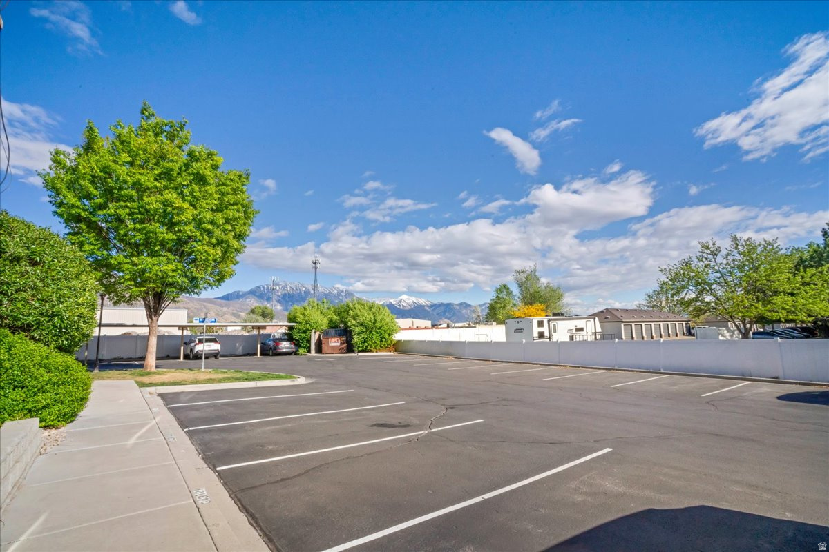 VILLAS AT MAPLEWOOD - Residential