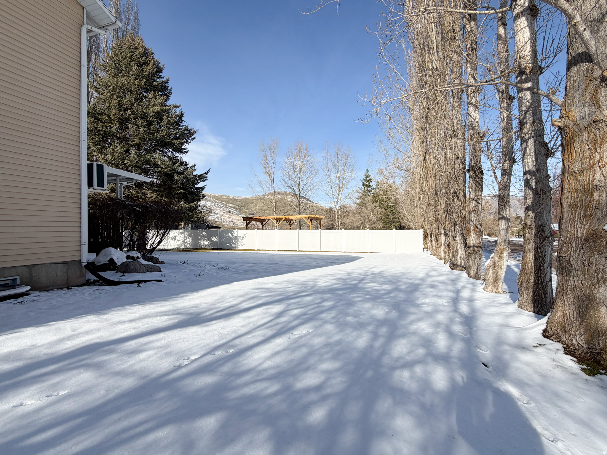 MANTUA - Residential