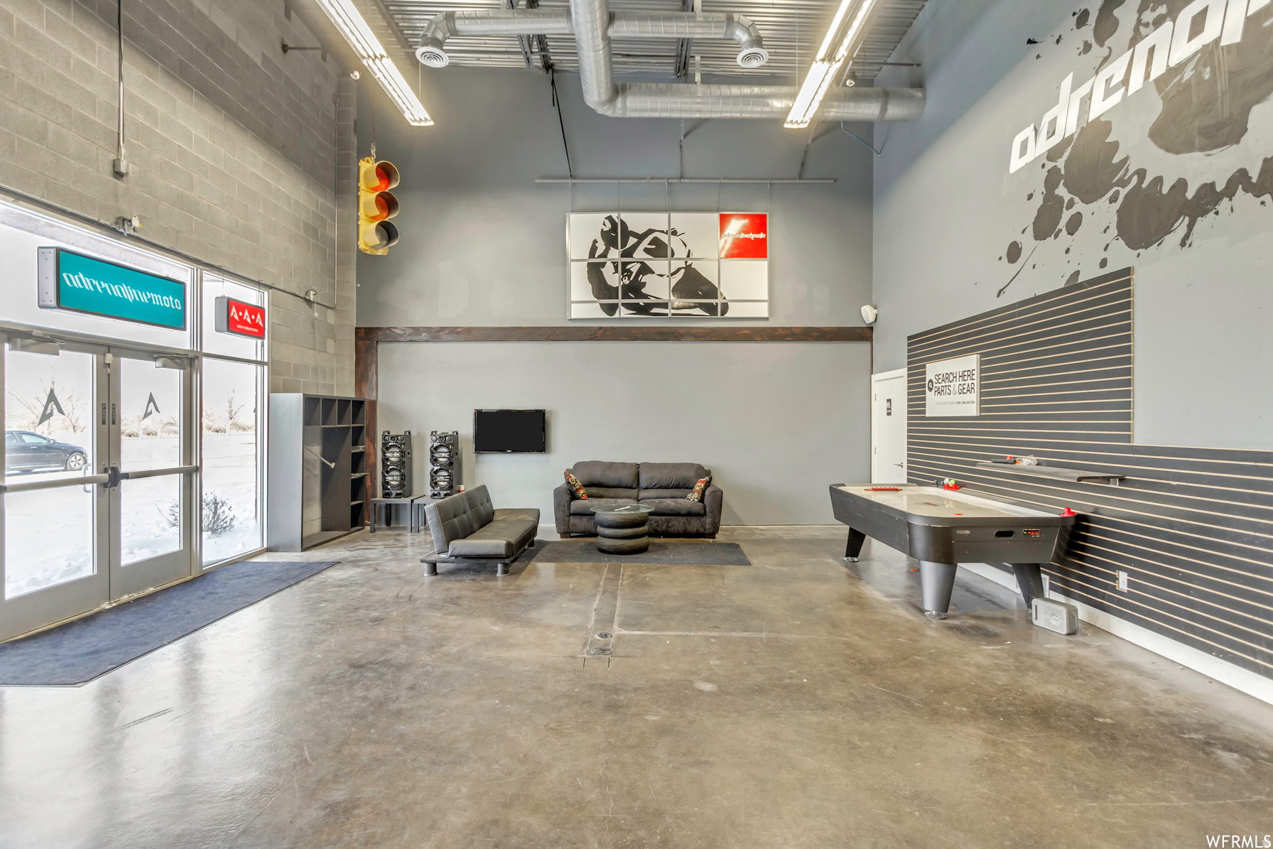 LIVINGSTONE WAREHOUSE CONDOMINIUMS - Commercial Sale