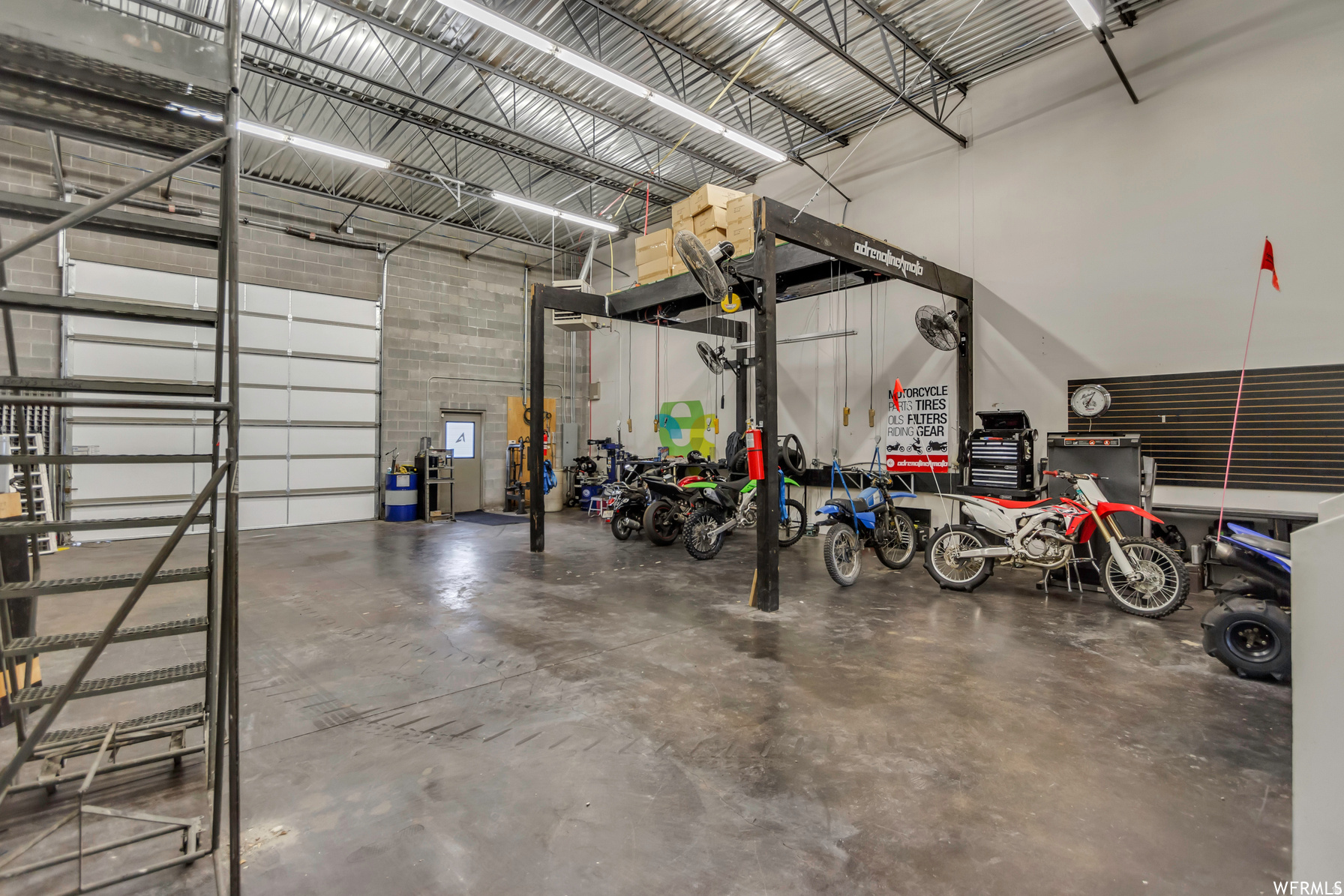 LIVINGSTONE WAREHOUSE CONDOMINIUMS - Commercial Sale