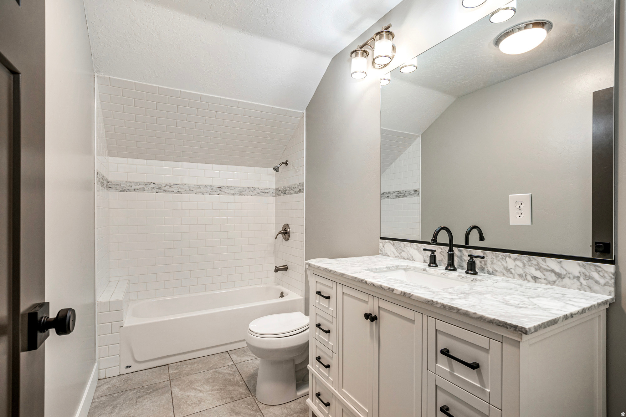 CIELO VISTA SUBDIVISION - Residential
