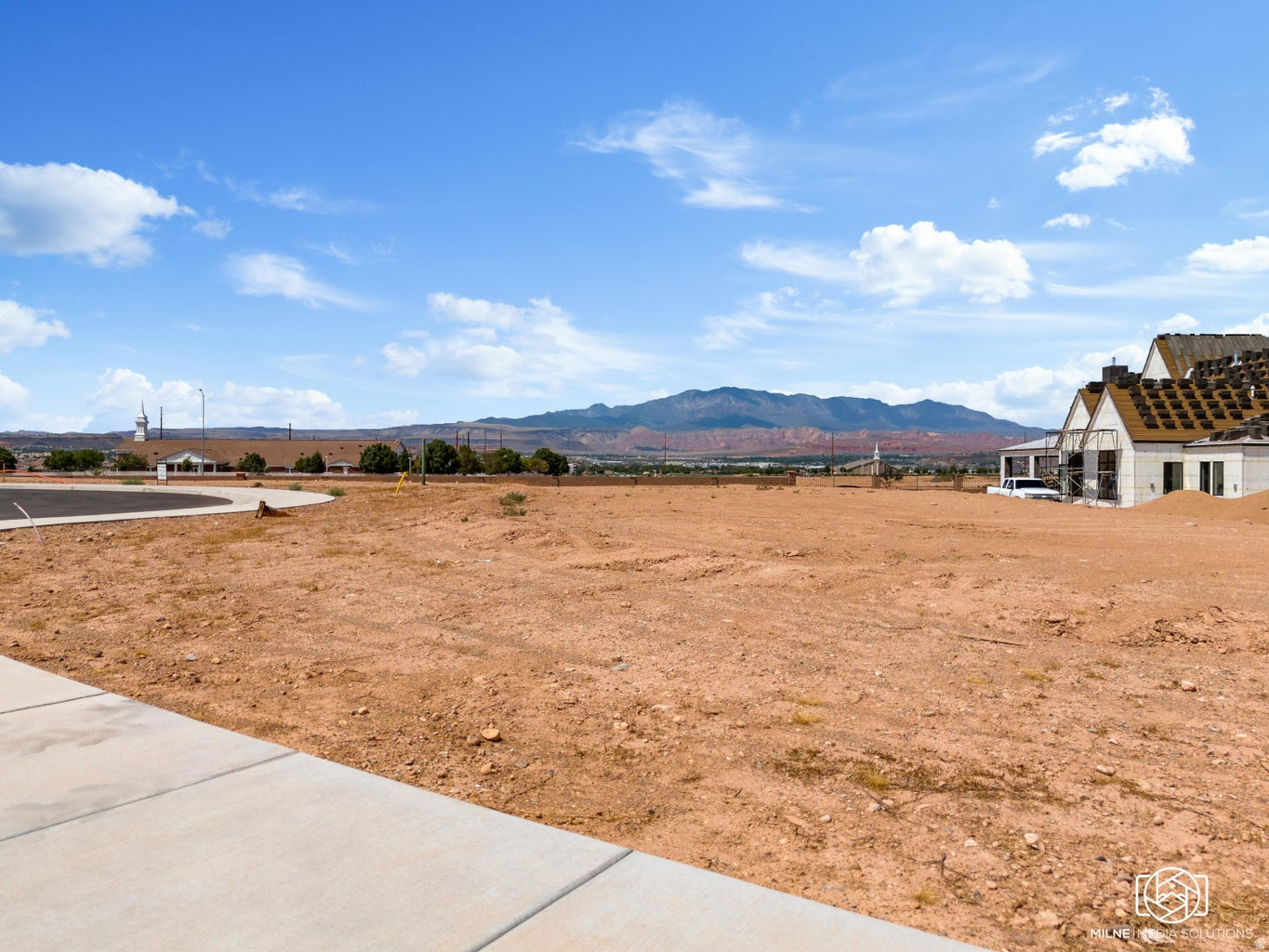 SUMMIT VIEW - Residential