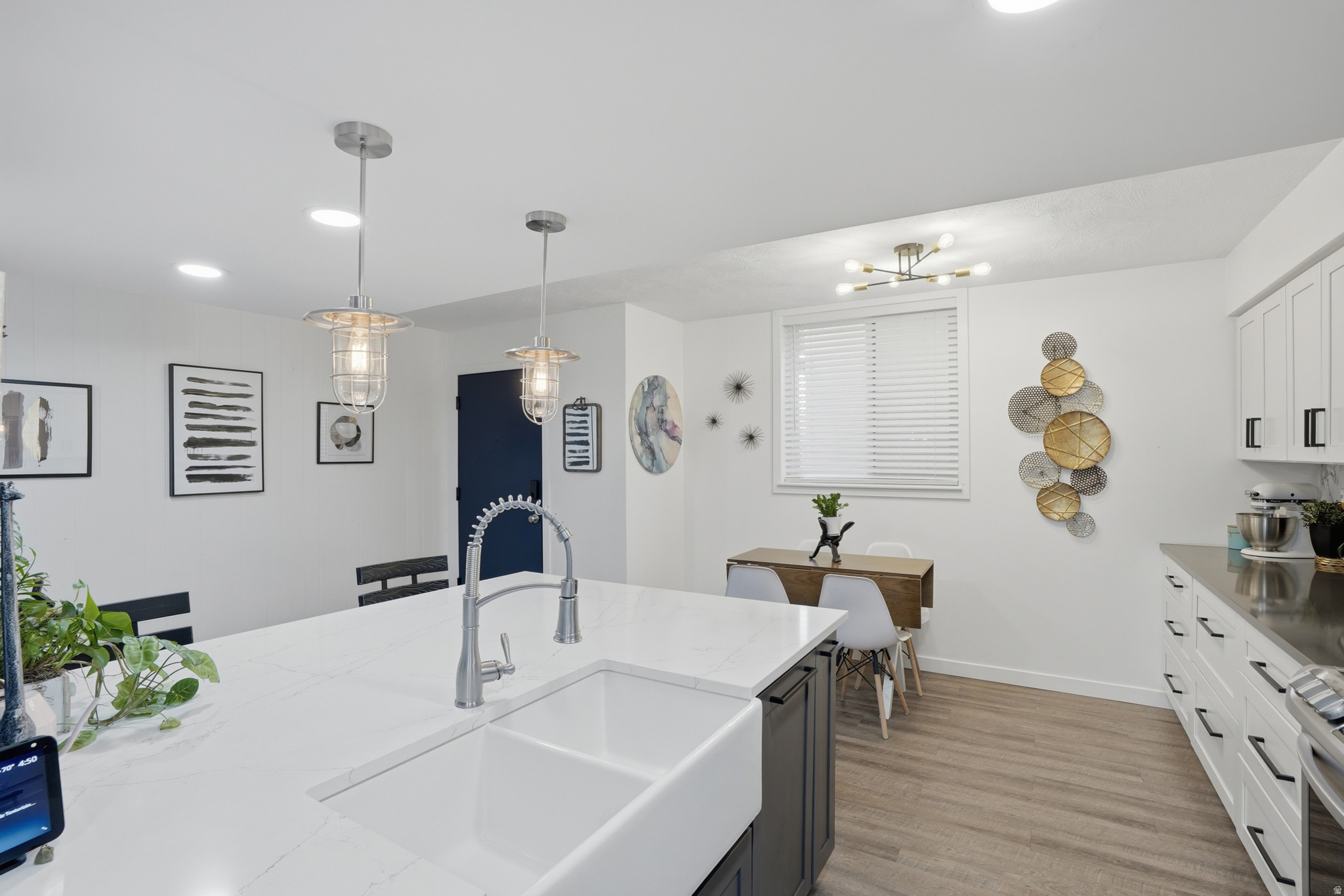 HIDDEN LAKE CONDM - Residential