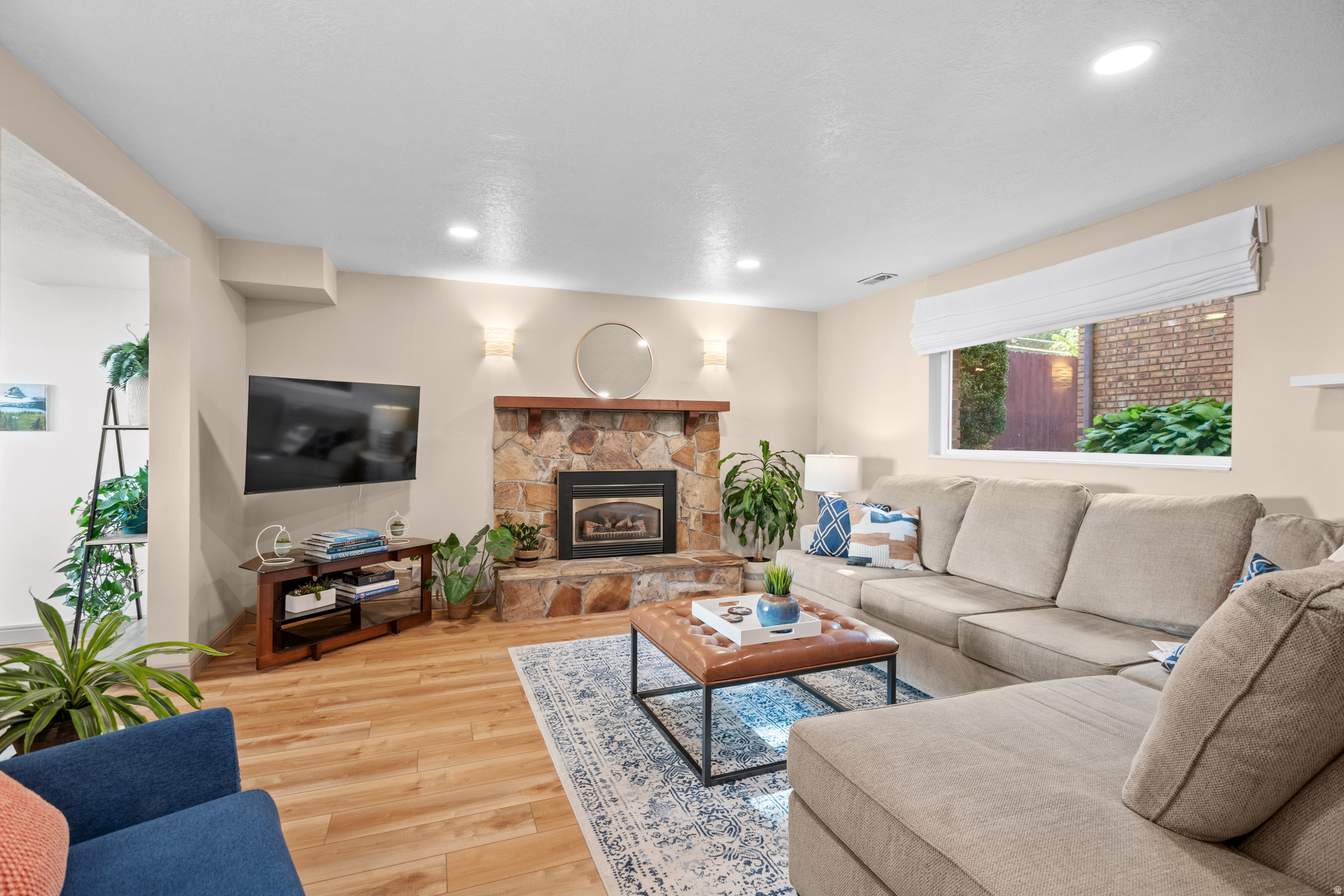 COTTONWOOD MEADOWS - Residential