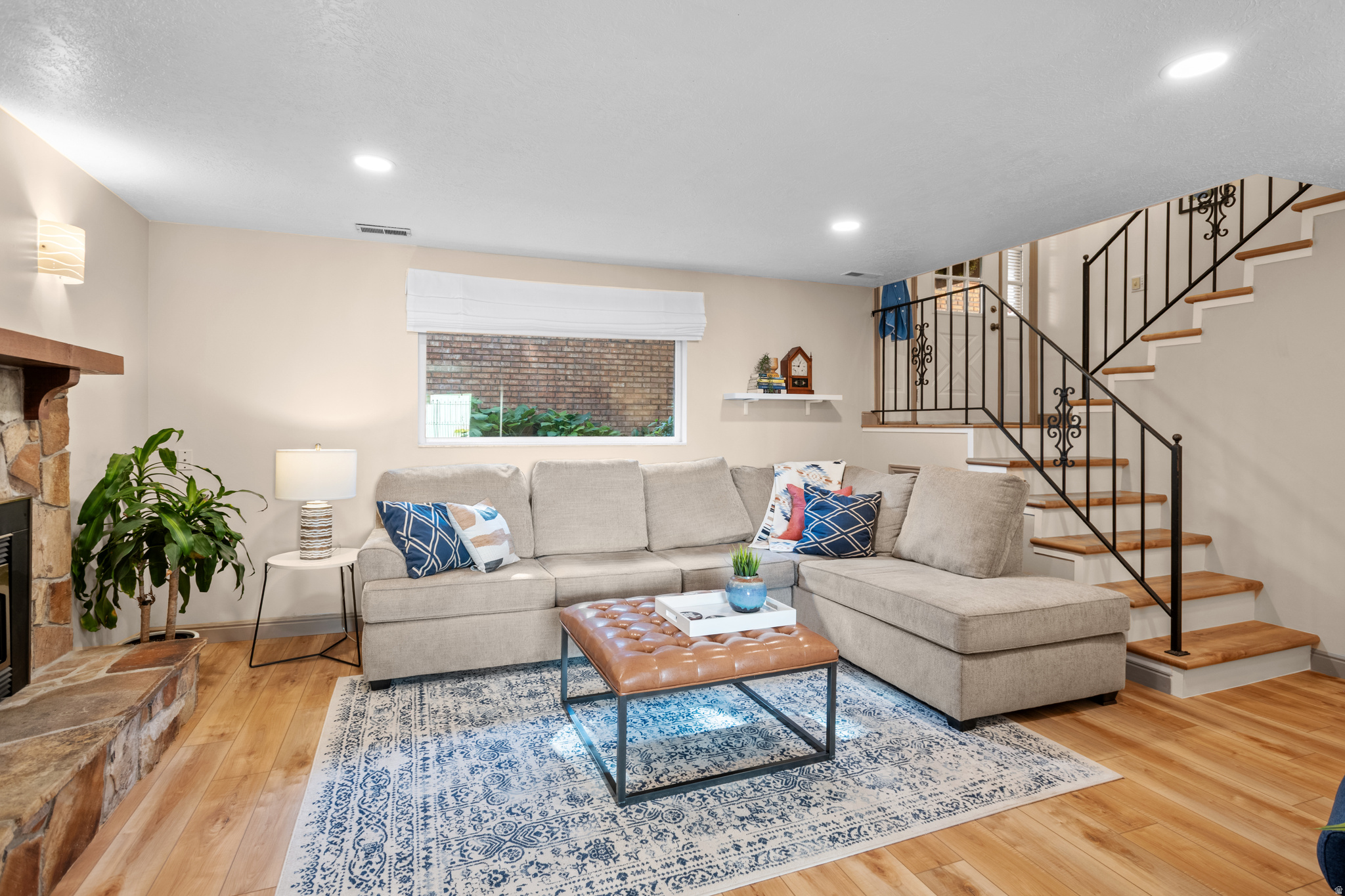 COTTONWOOD MEADOWS - Residential