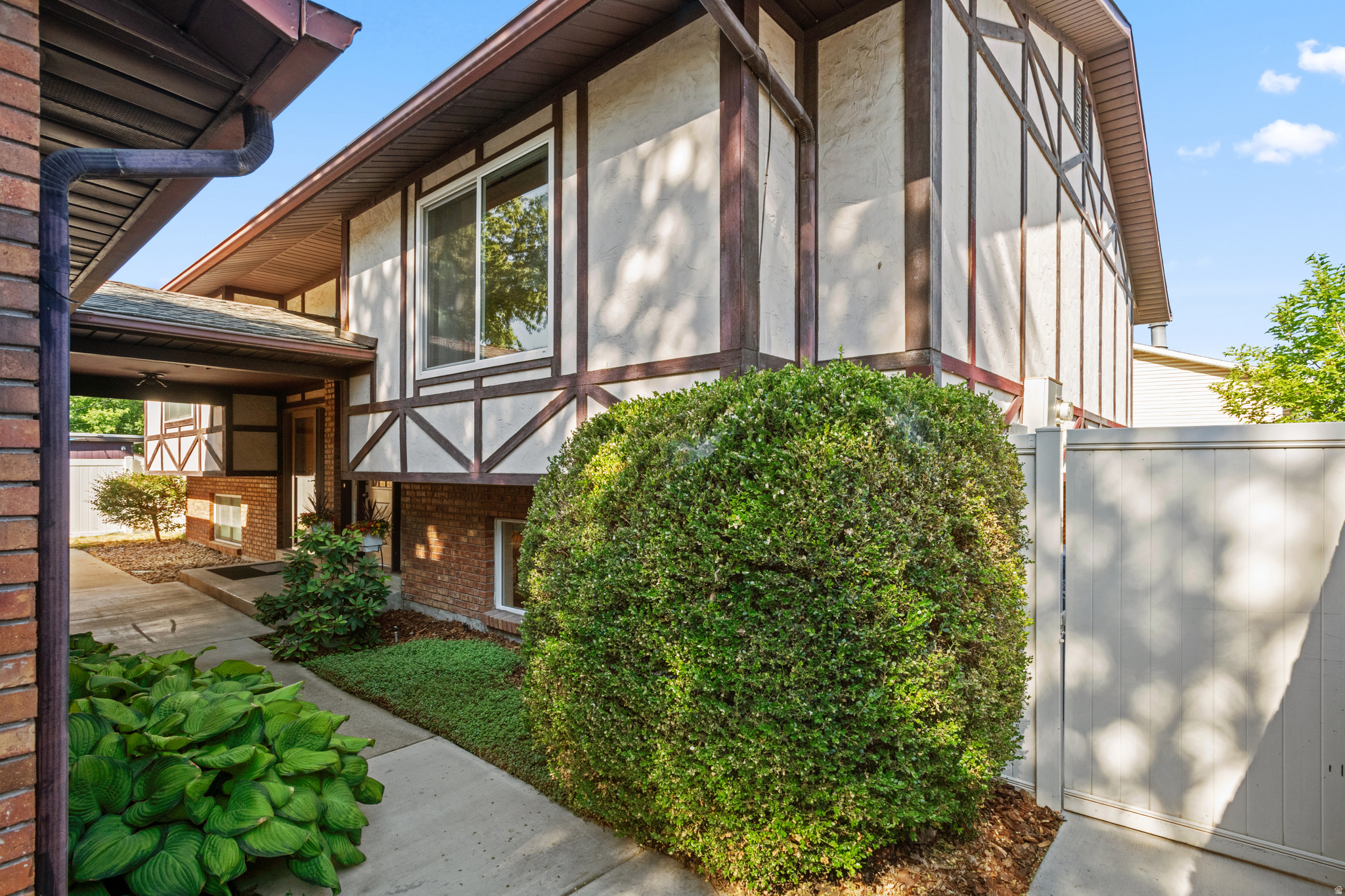 COTTONWOOD MEADOWS - Residential