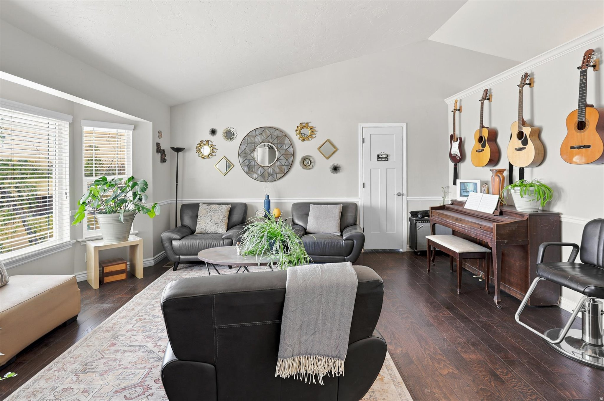 QUAIL ESTATES - Residential