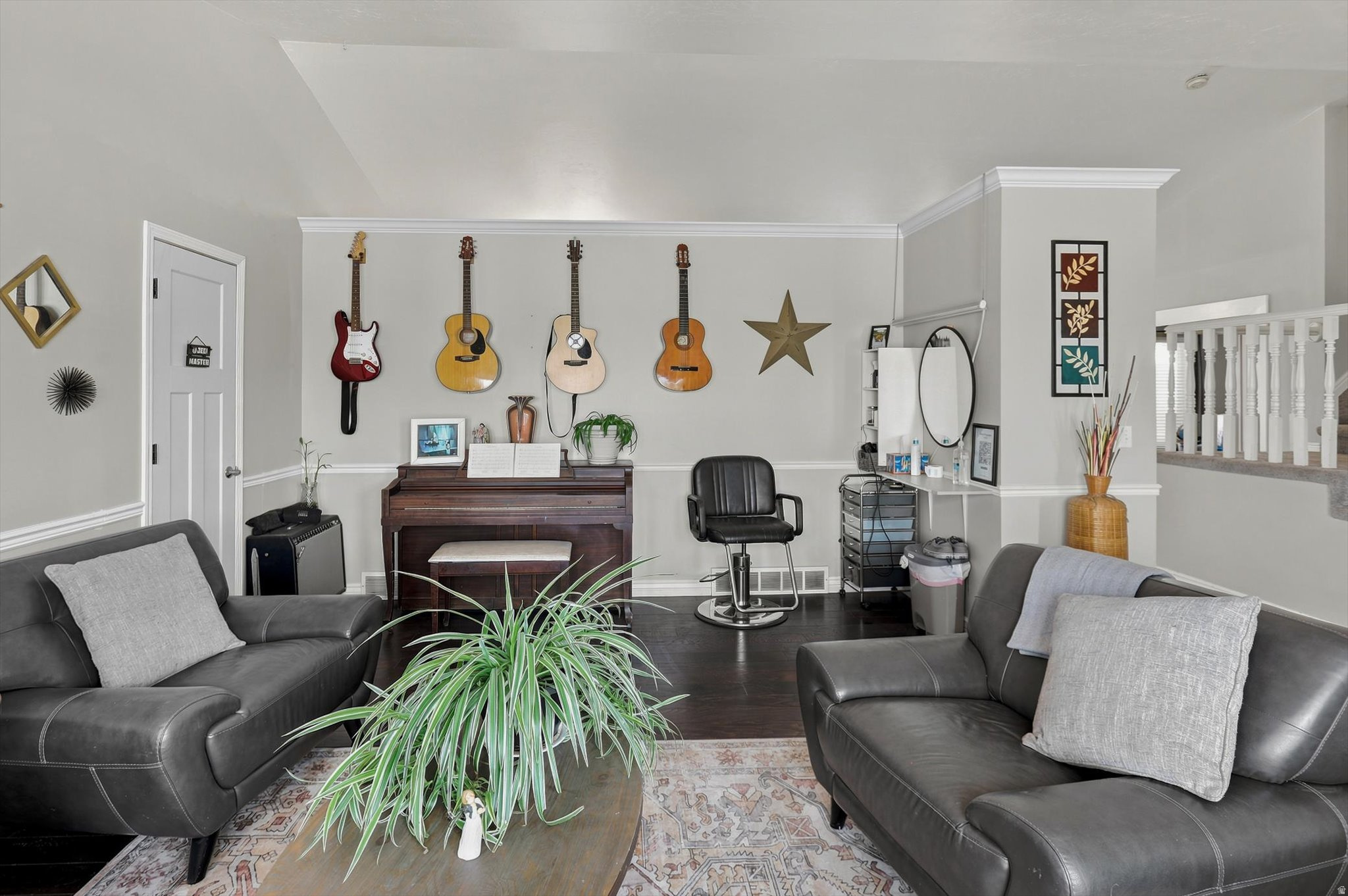 QUAIL ESTATES - Residential