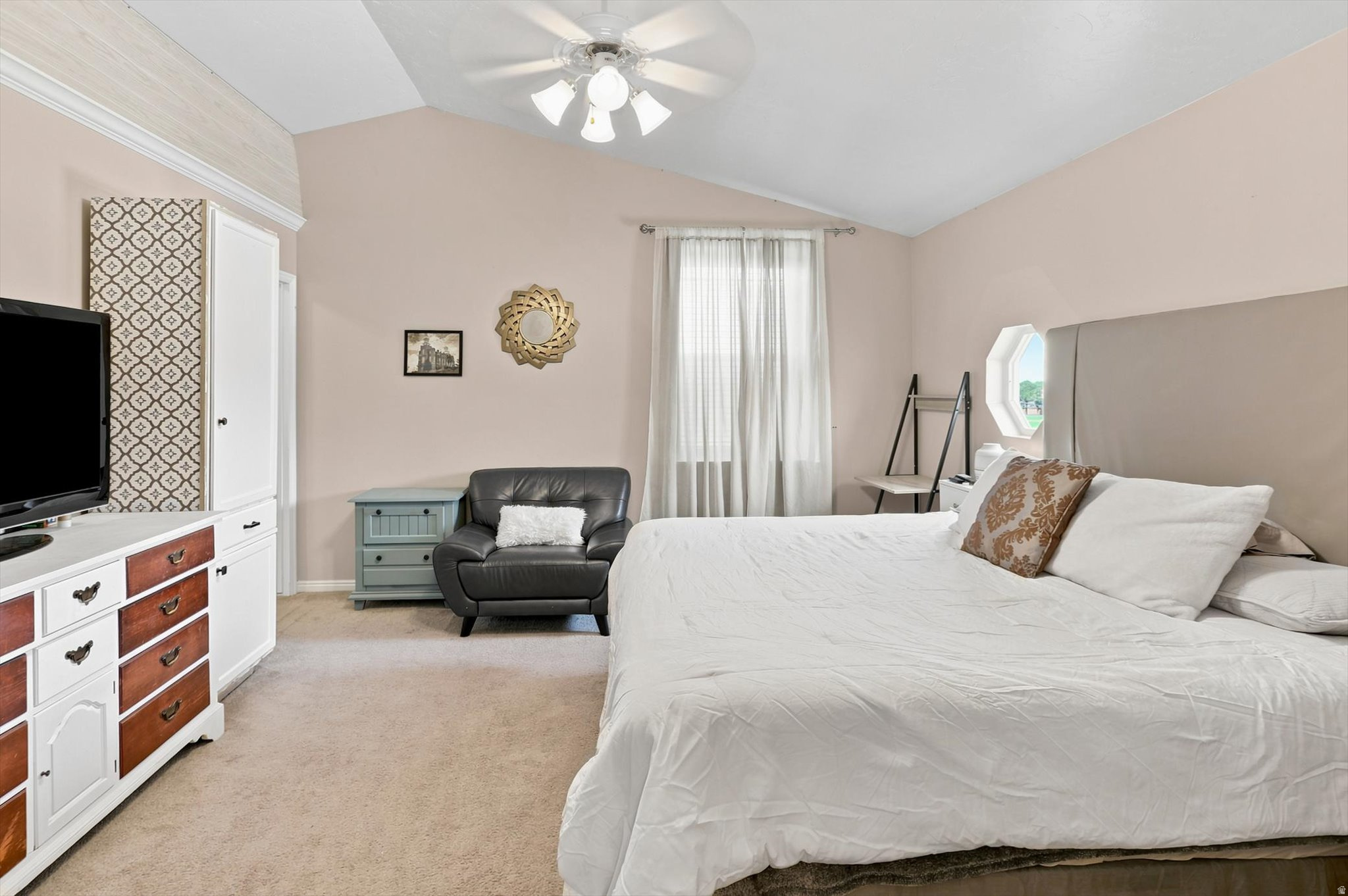 QUAIL ESTATES - Residential