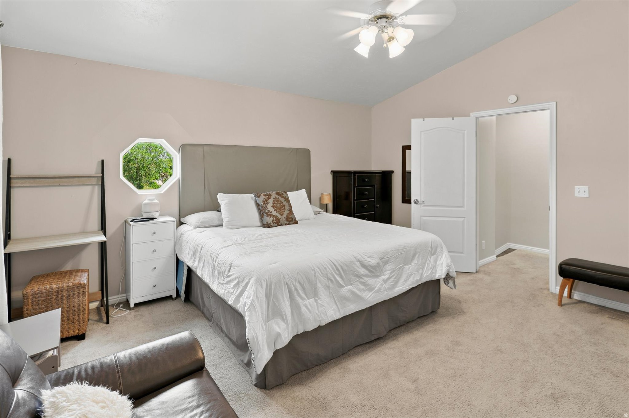QUAIL ESTATES - Residential