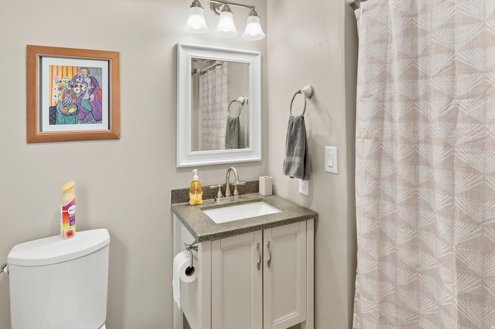 QUAIL ESTATES - Residential