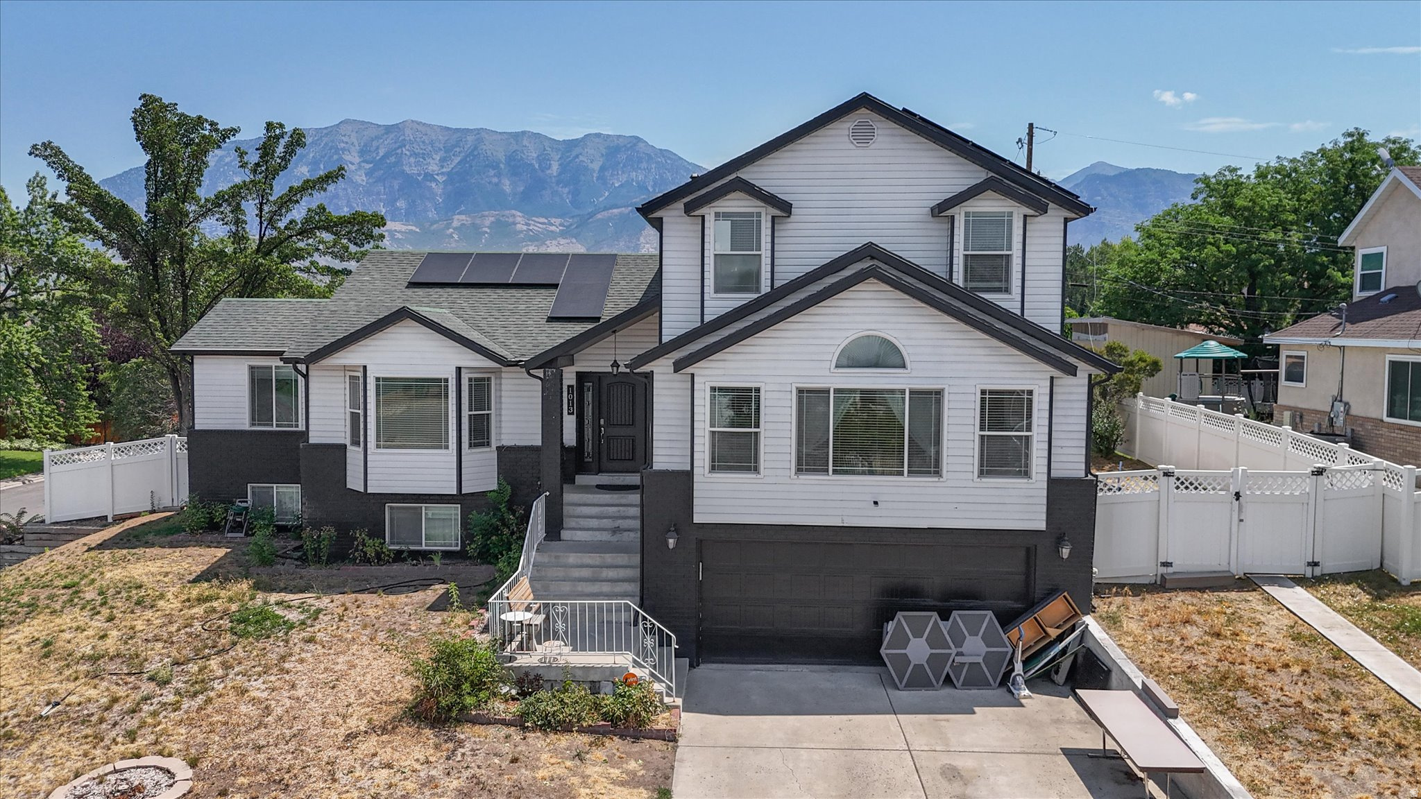 QUAIL ESTATES - Residential