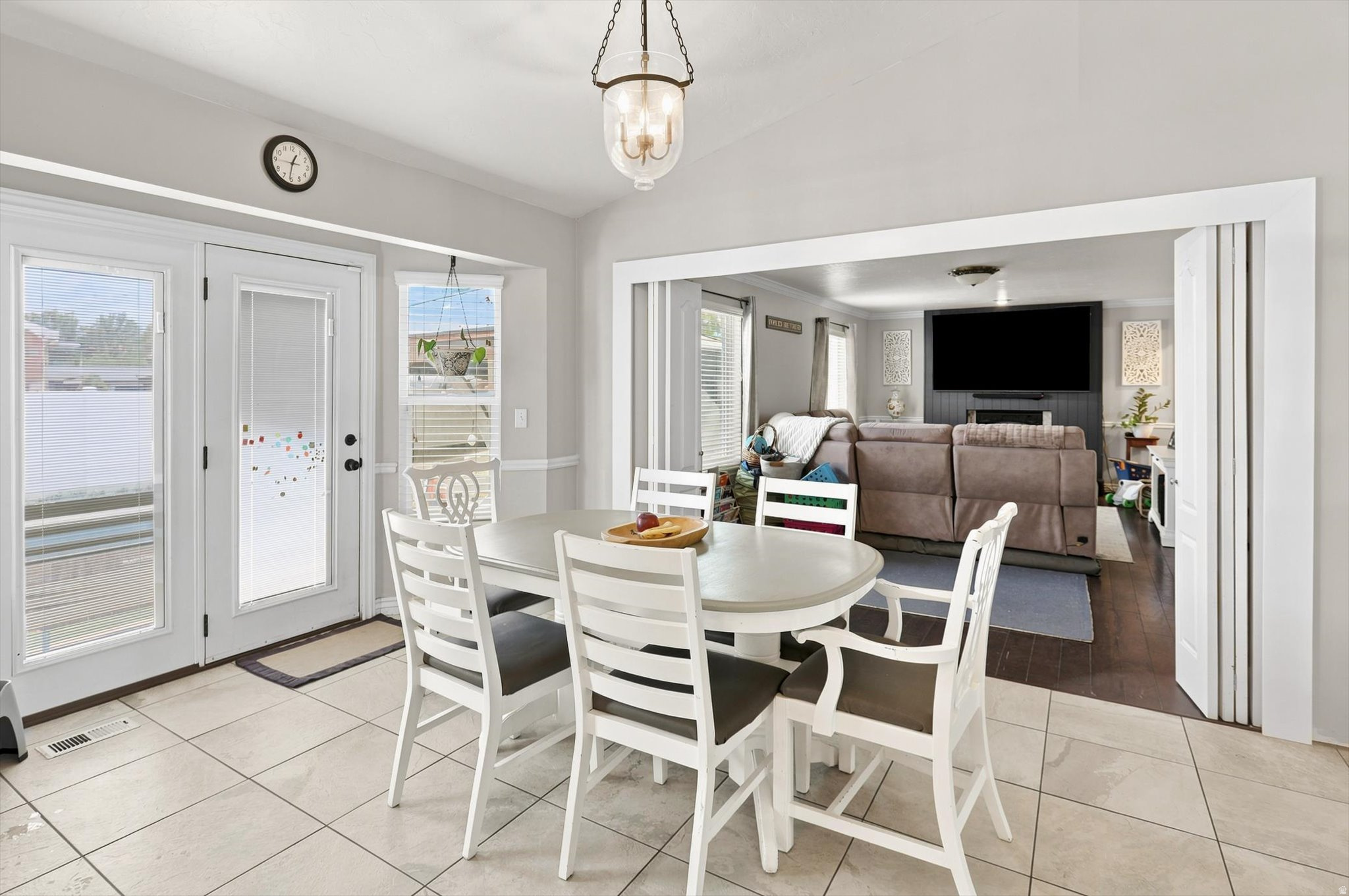 QUAIL ESTATES - Residential