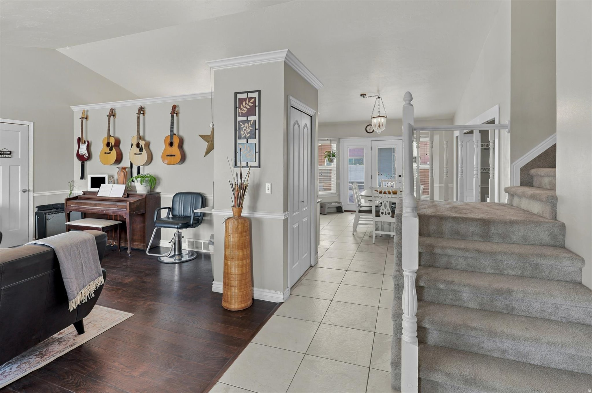 QUAIL ESTATES - Residential