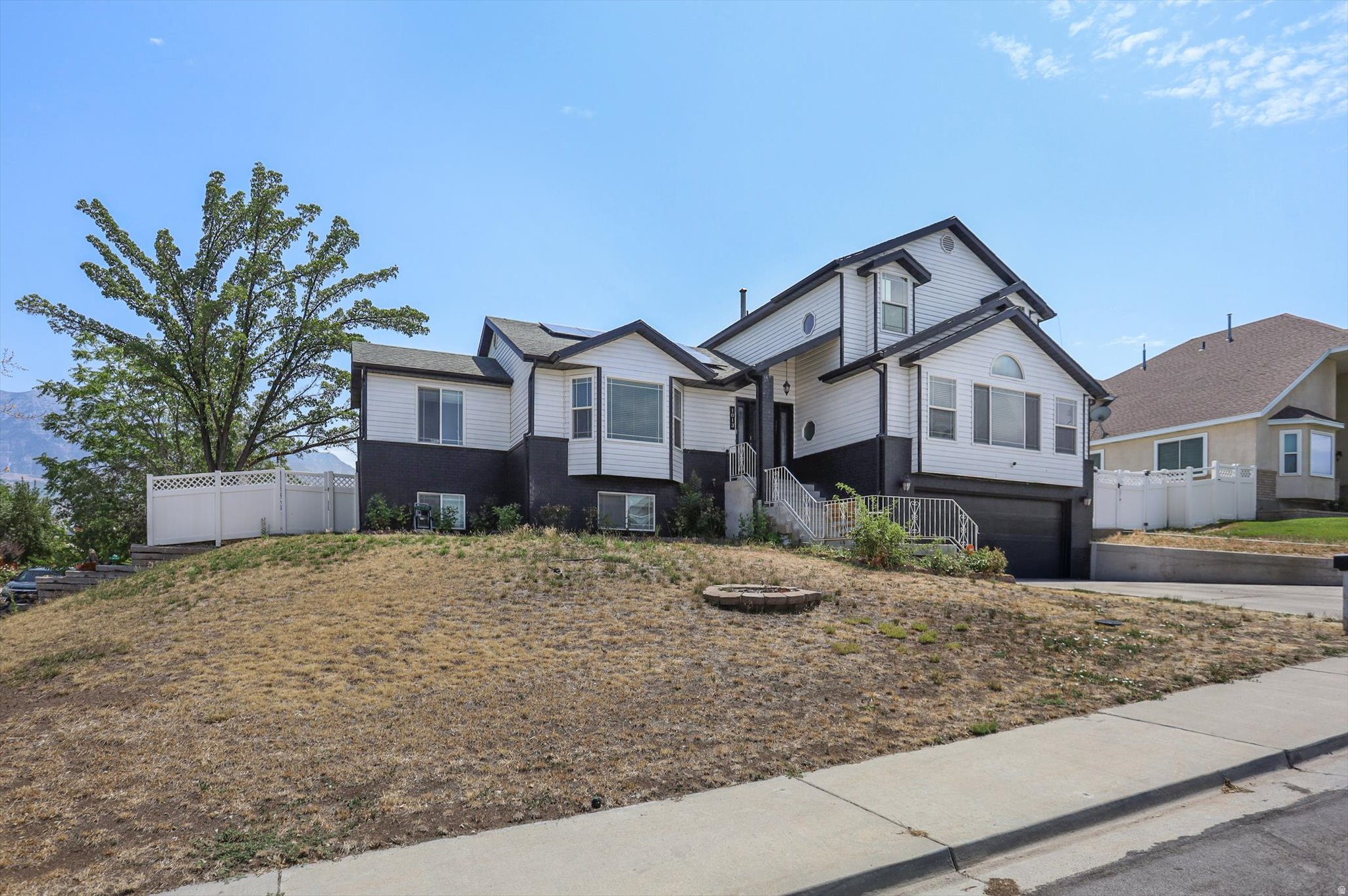 QUAIL ESTATES - Residential