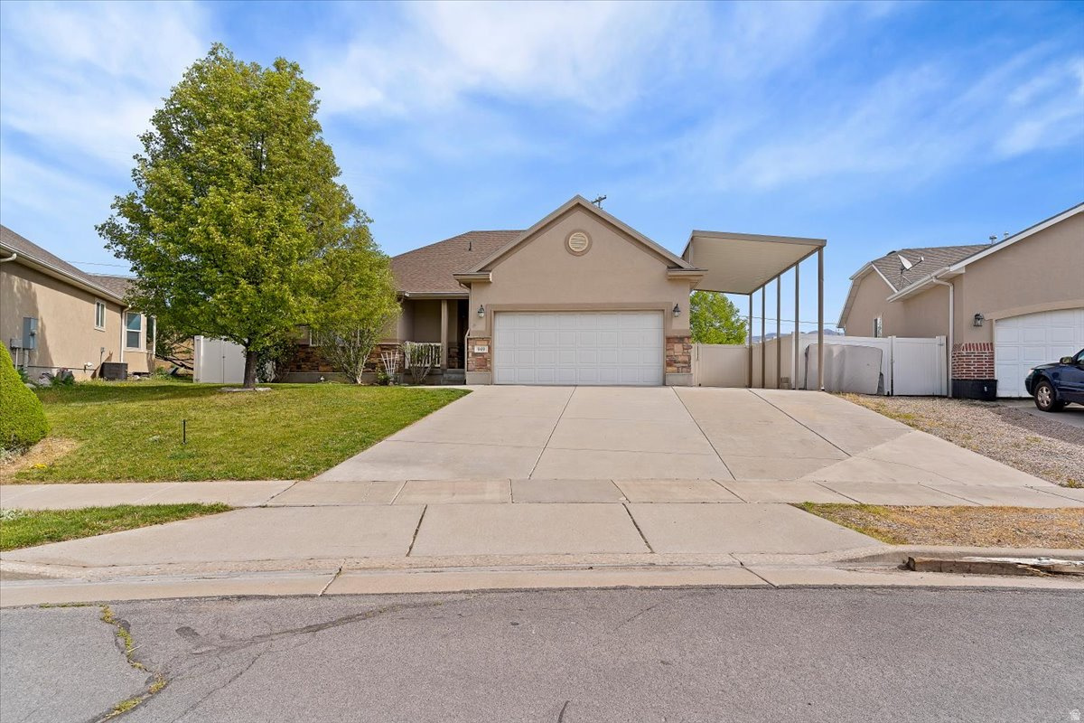 CHELEMES FARMS - Residential