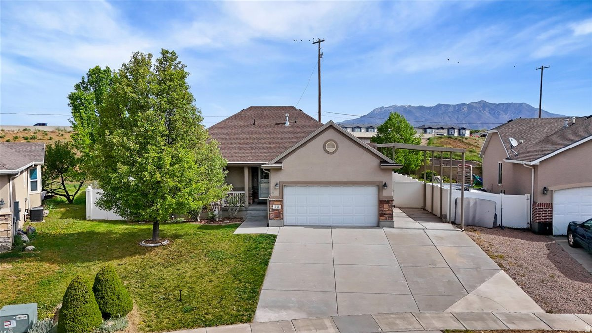CHELEMES FARMS - Residential