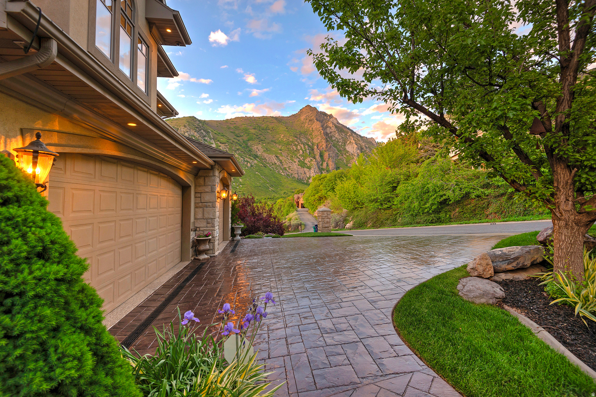 COTTONWOOD - Residential