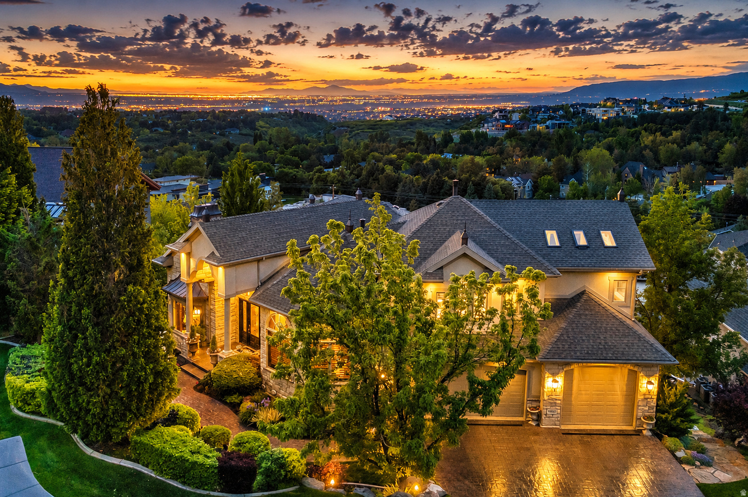COTTONWOOD - Residential