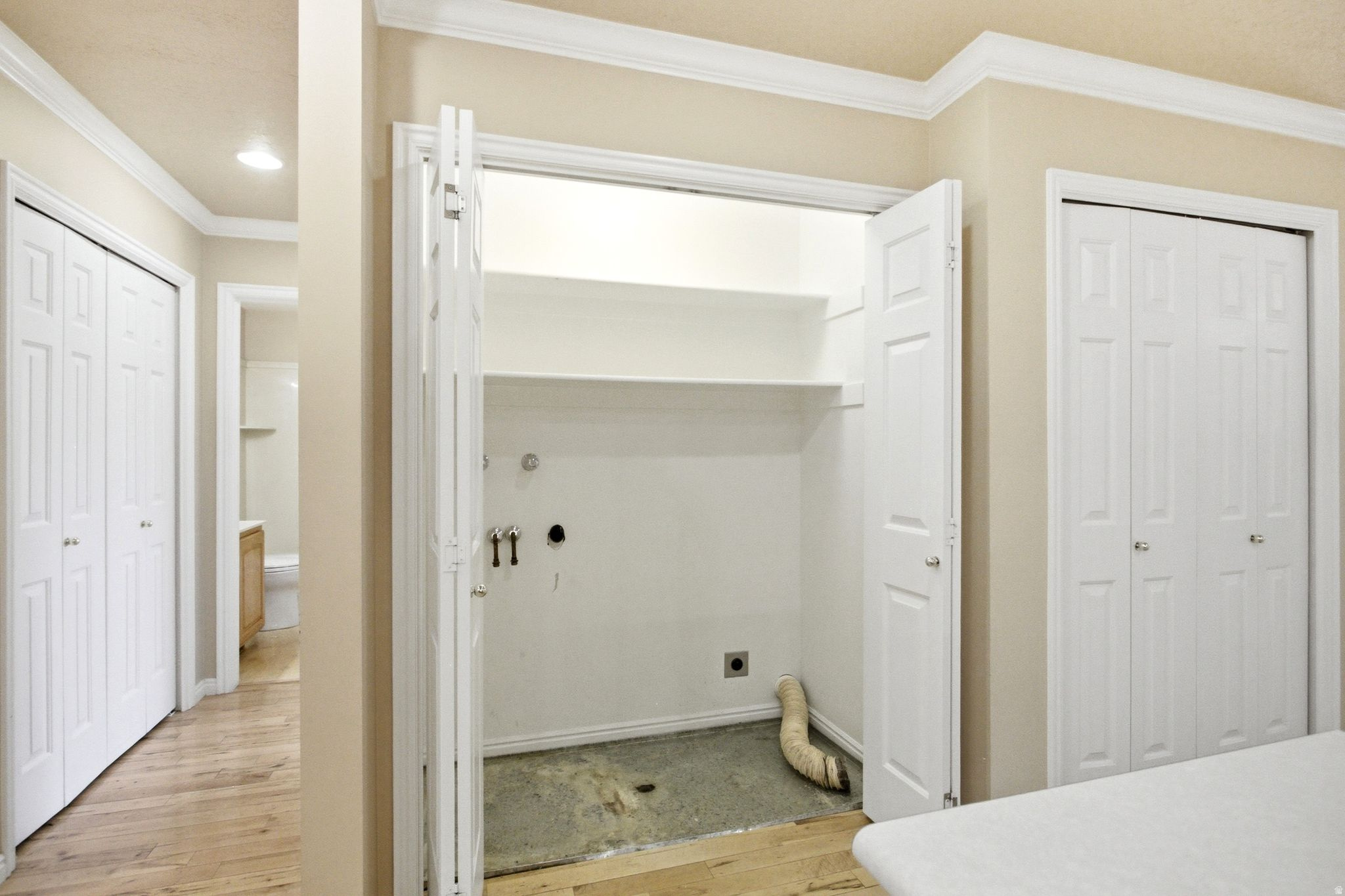 CORNERSTONE - Residential