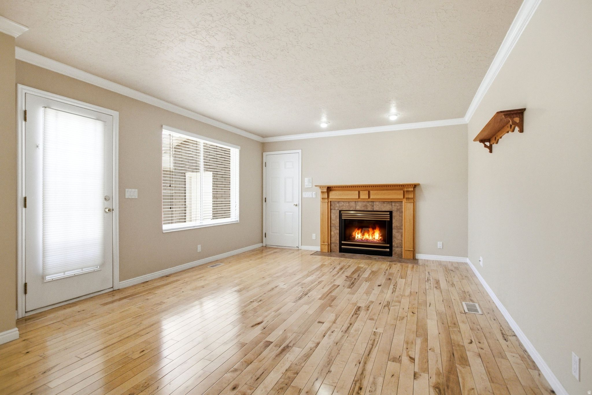 CORNERSTONE - Residential