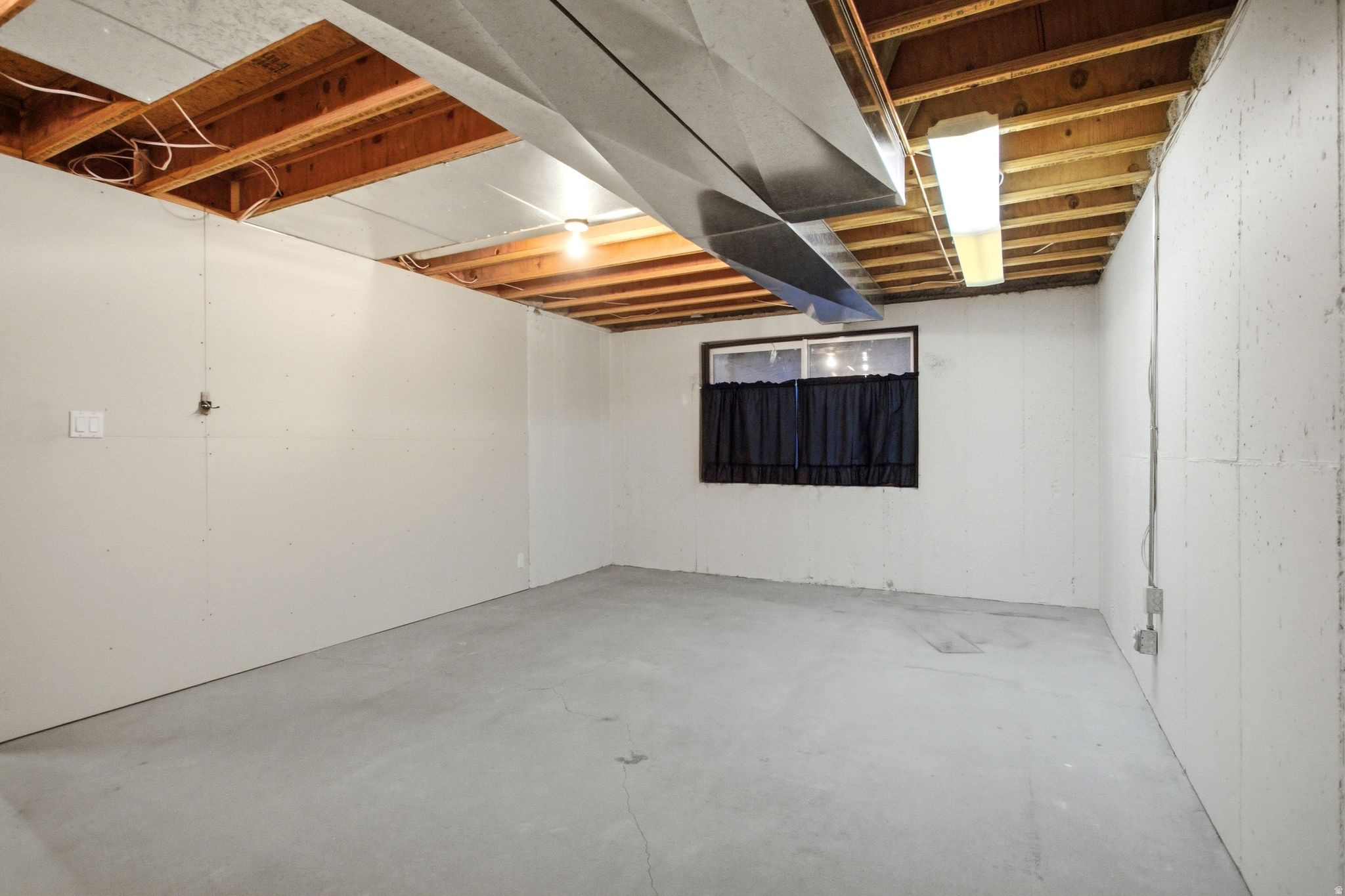 CORNERSTONE - Residential