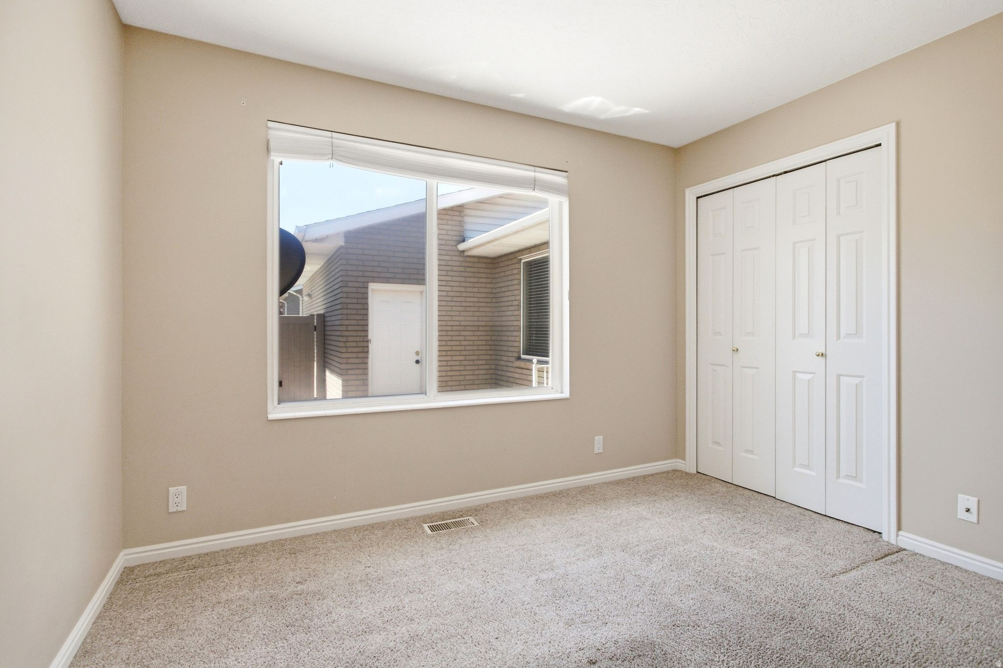 CORNERSTONE - Residential