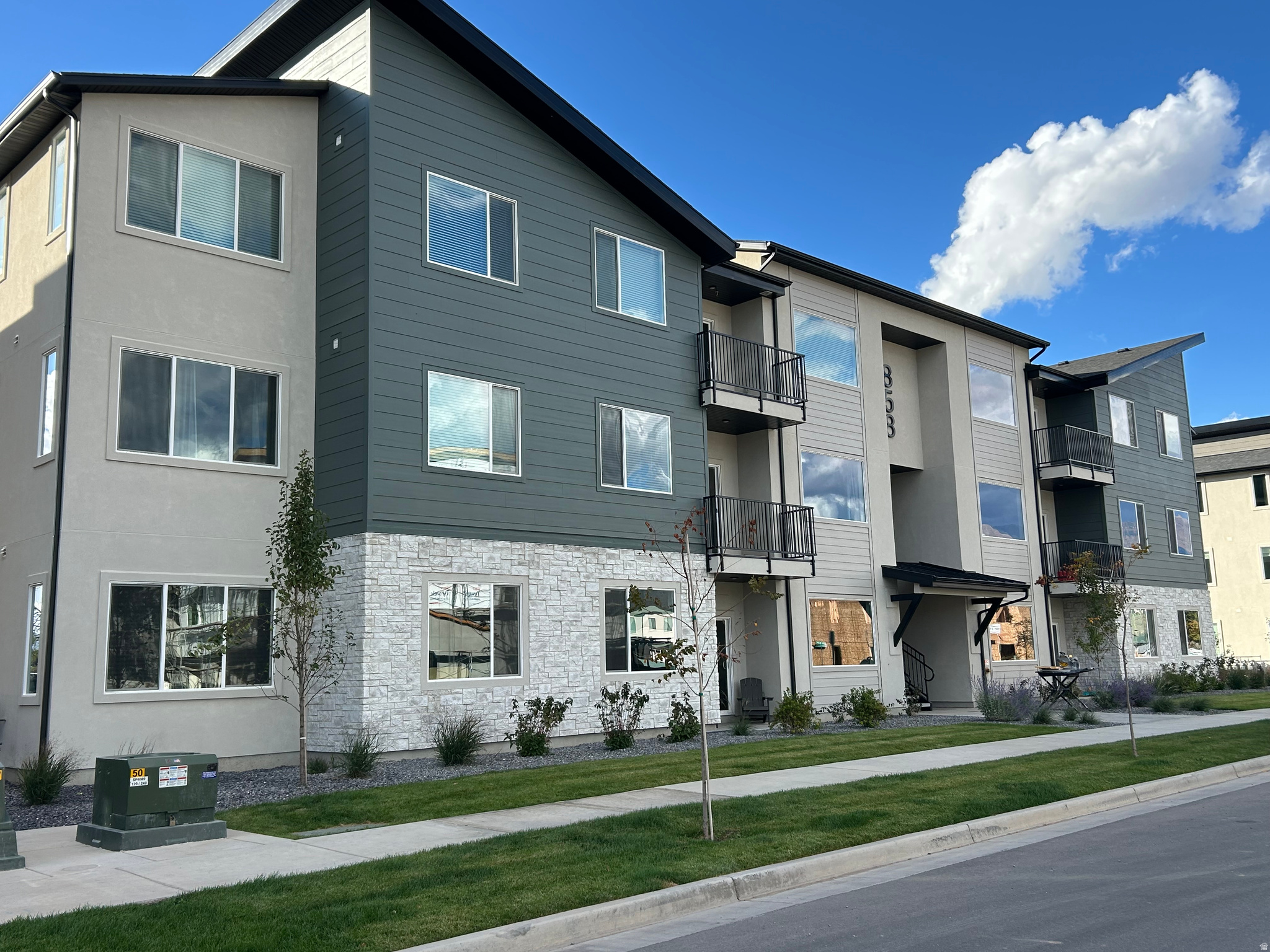 RIVER RUN - Residential