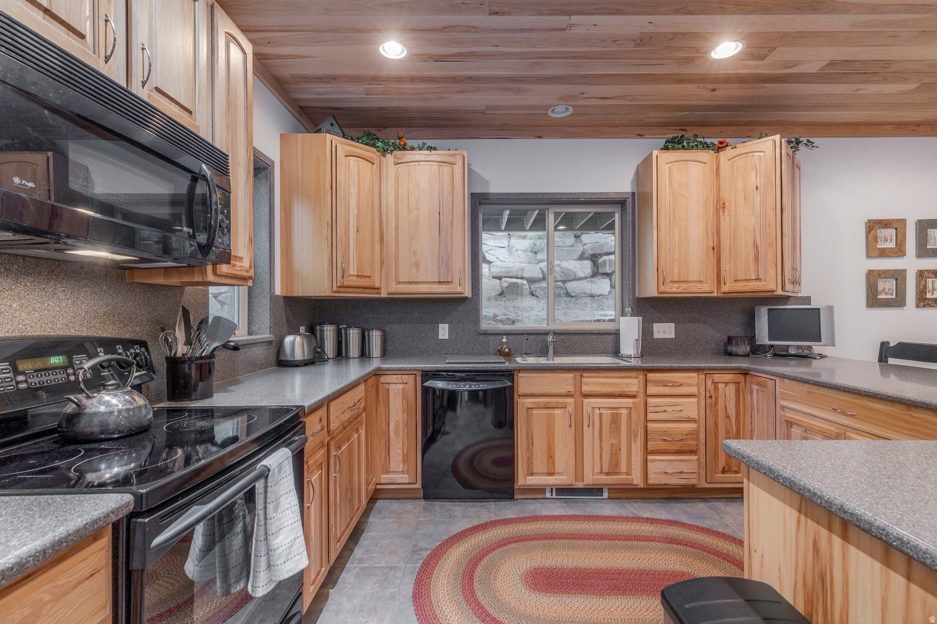 PINE MTN - Residential