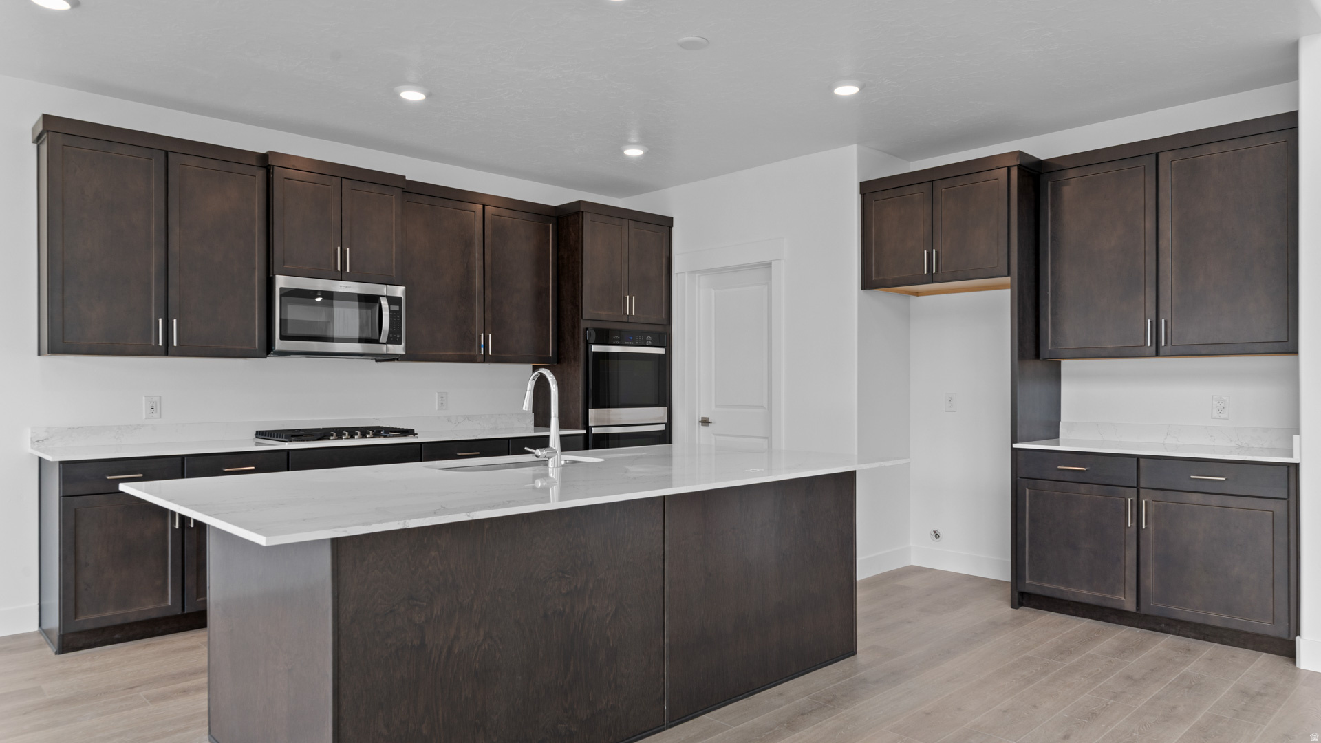 RILEY PARK ESTATES SUBDIVISION - Residential