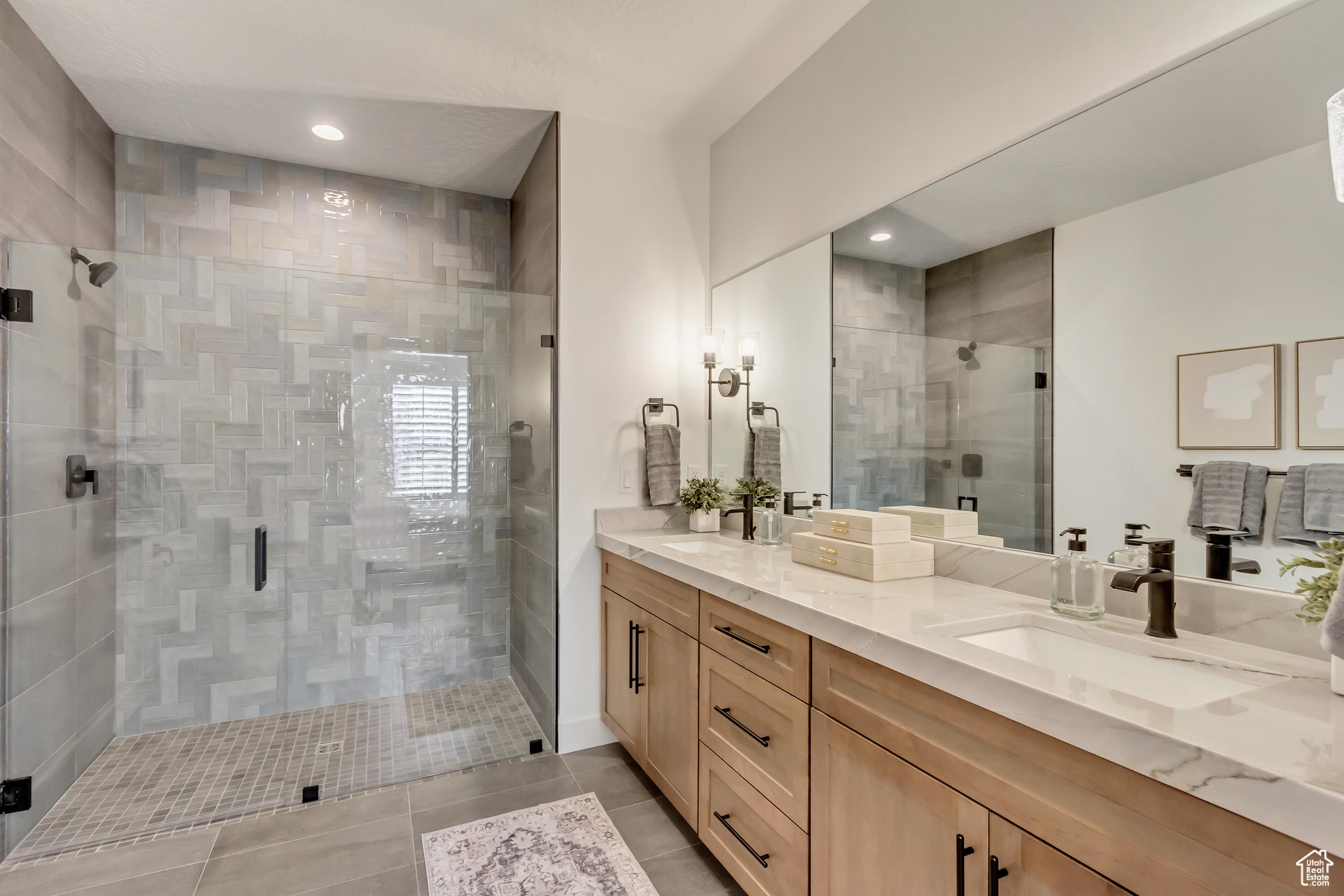 KIMBALL VILLAS - Residential