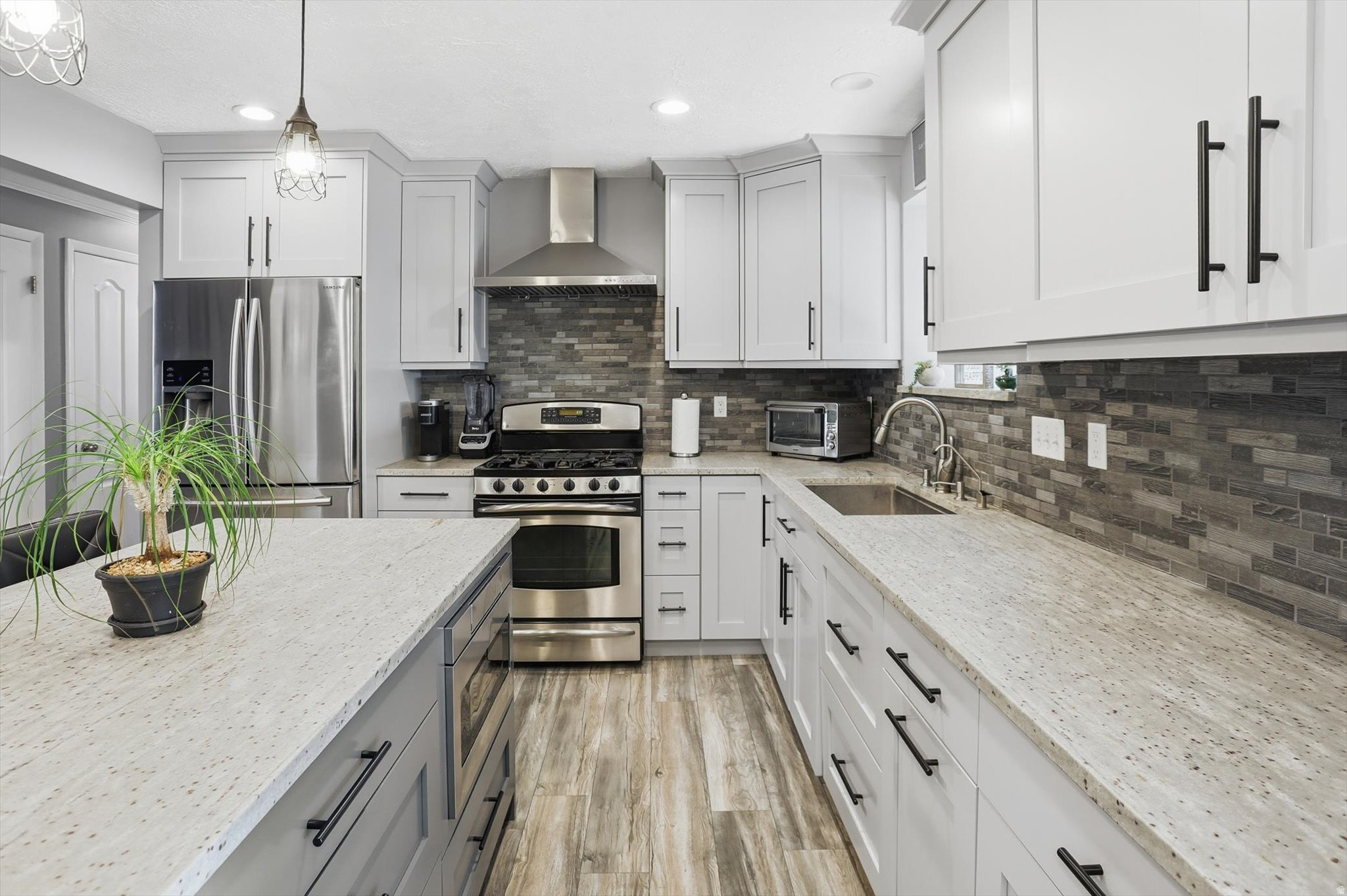WILLOW CREEK MESA - Residential