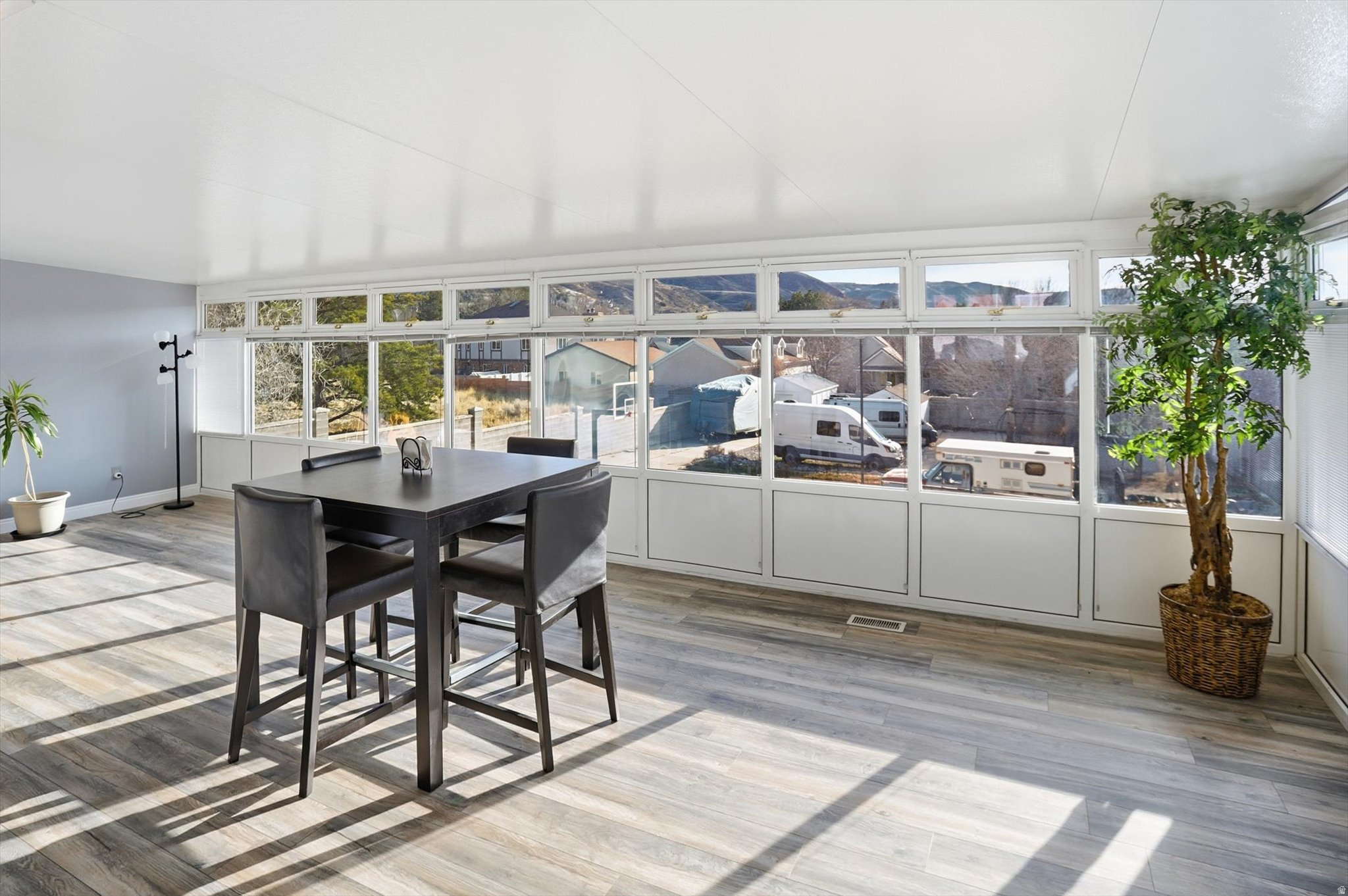 WILLOW CREEK MESA - Residential