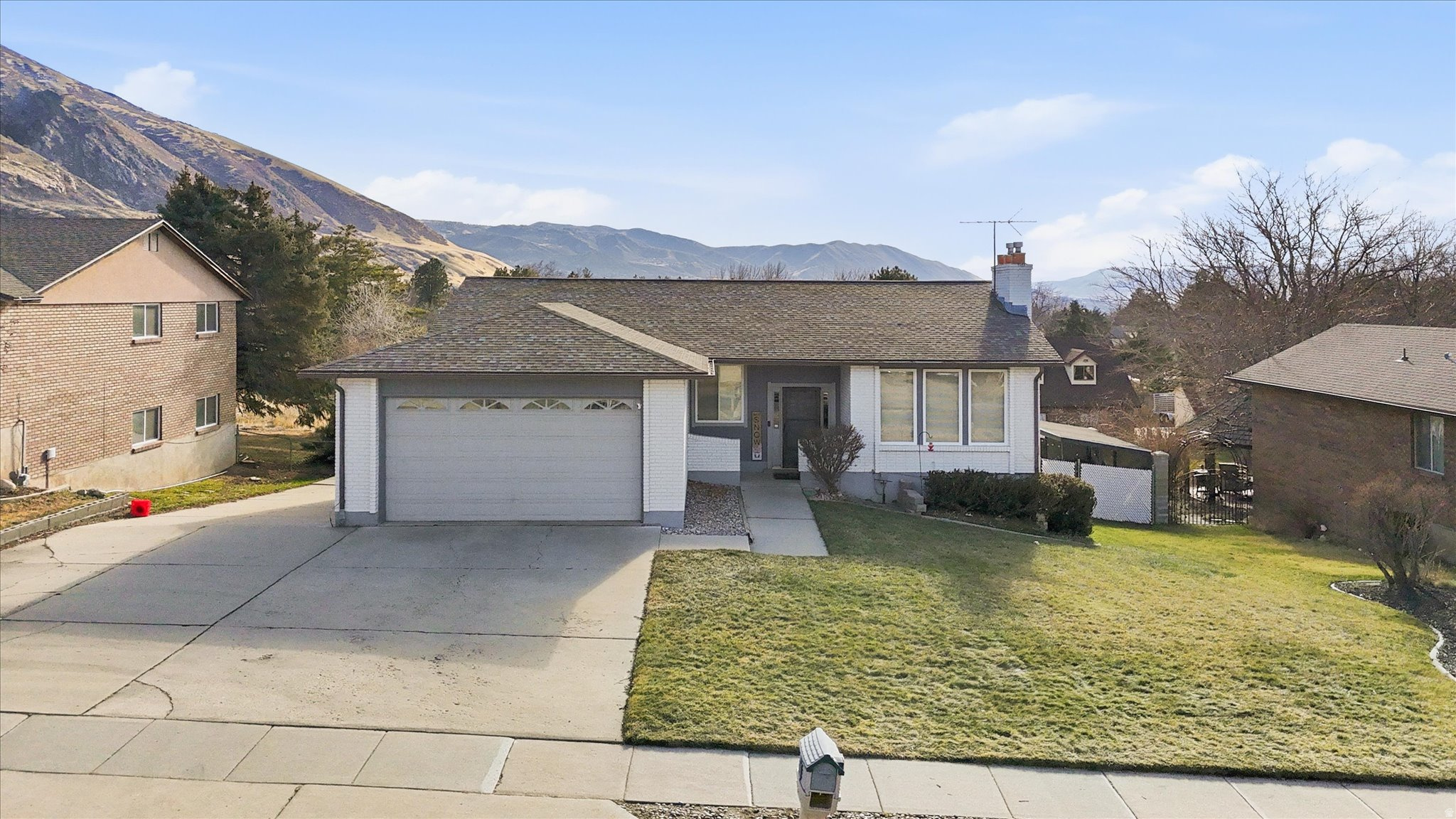 WILLOW CREEK MESA - Residential